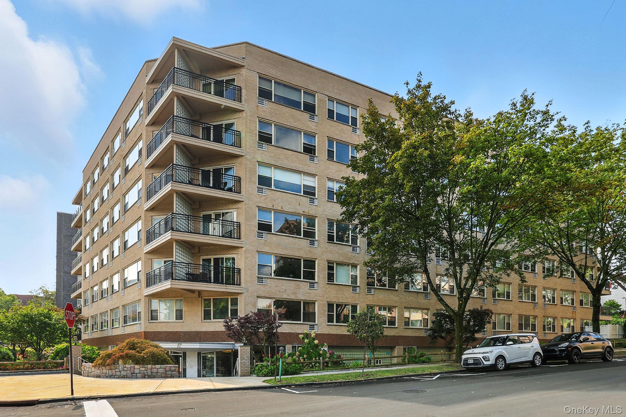 12 Old Mamaroneck Road # 7C, White Plains, NY 10605