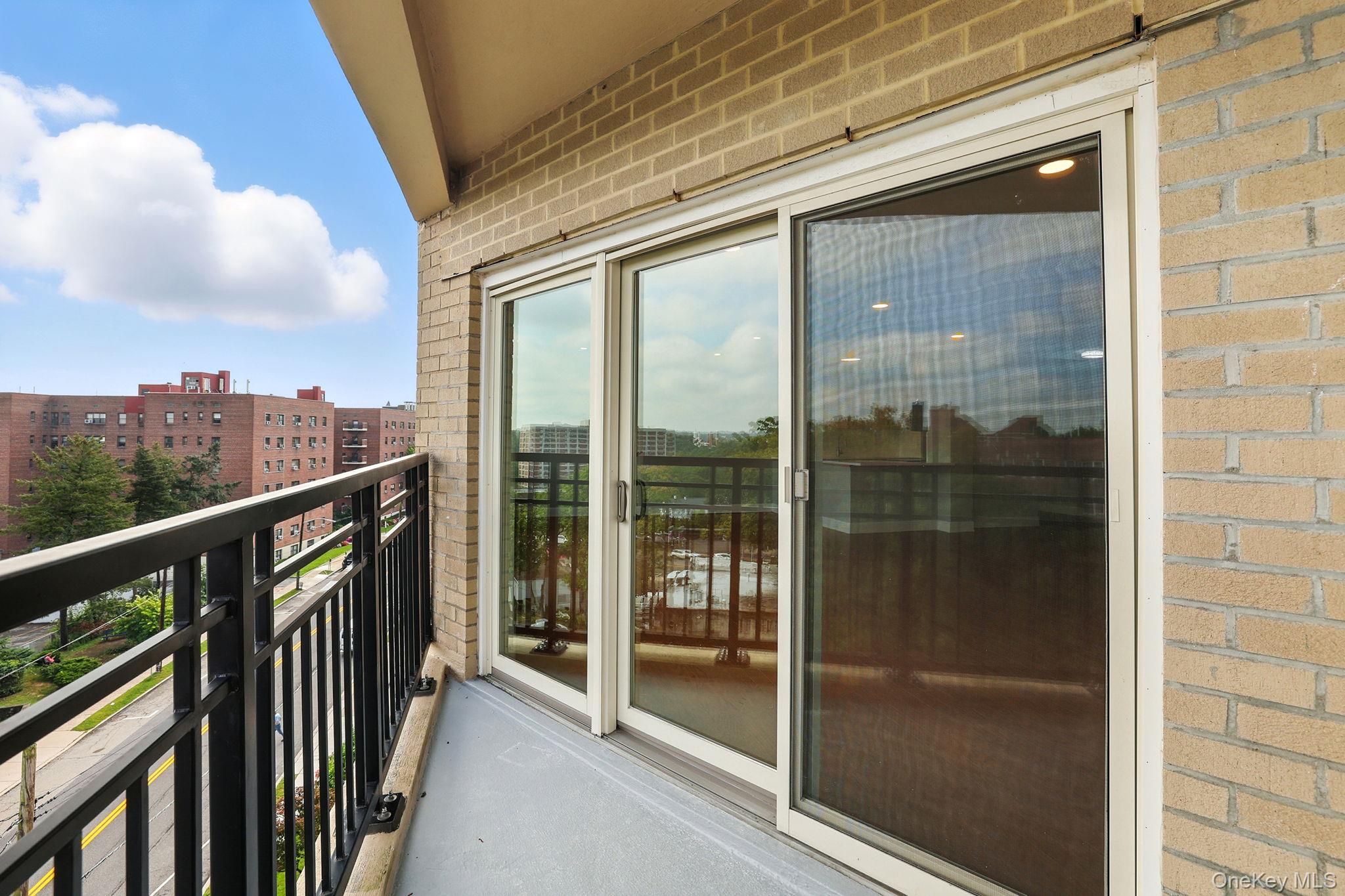 12 Old Mamaroneck Road # 7C, White Plains, NY 10605