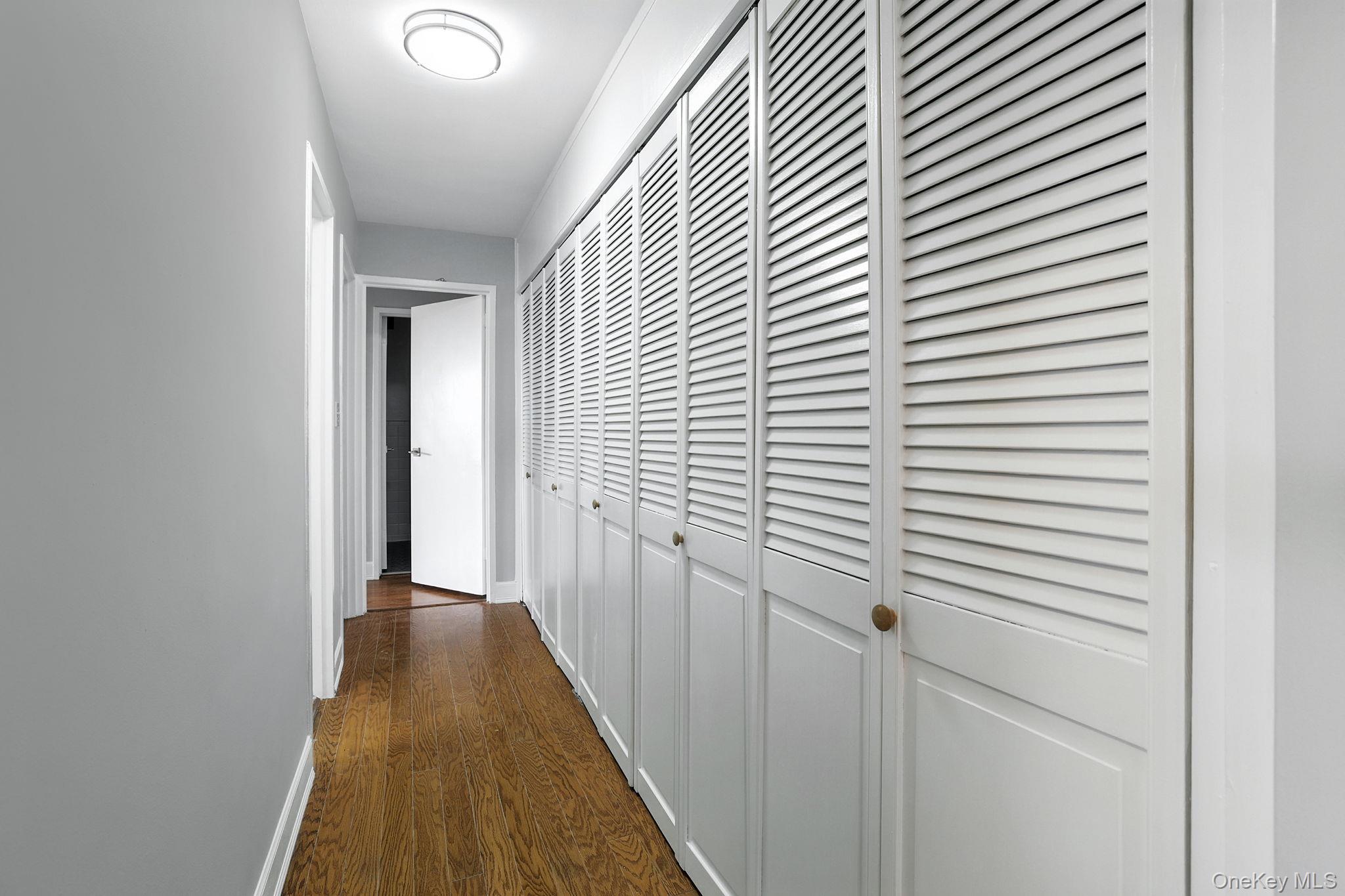 12 Old Mamaroneck Road # 7C, White Plains, NY 10605