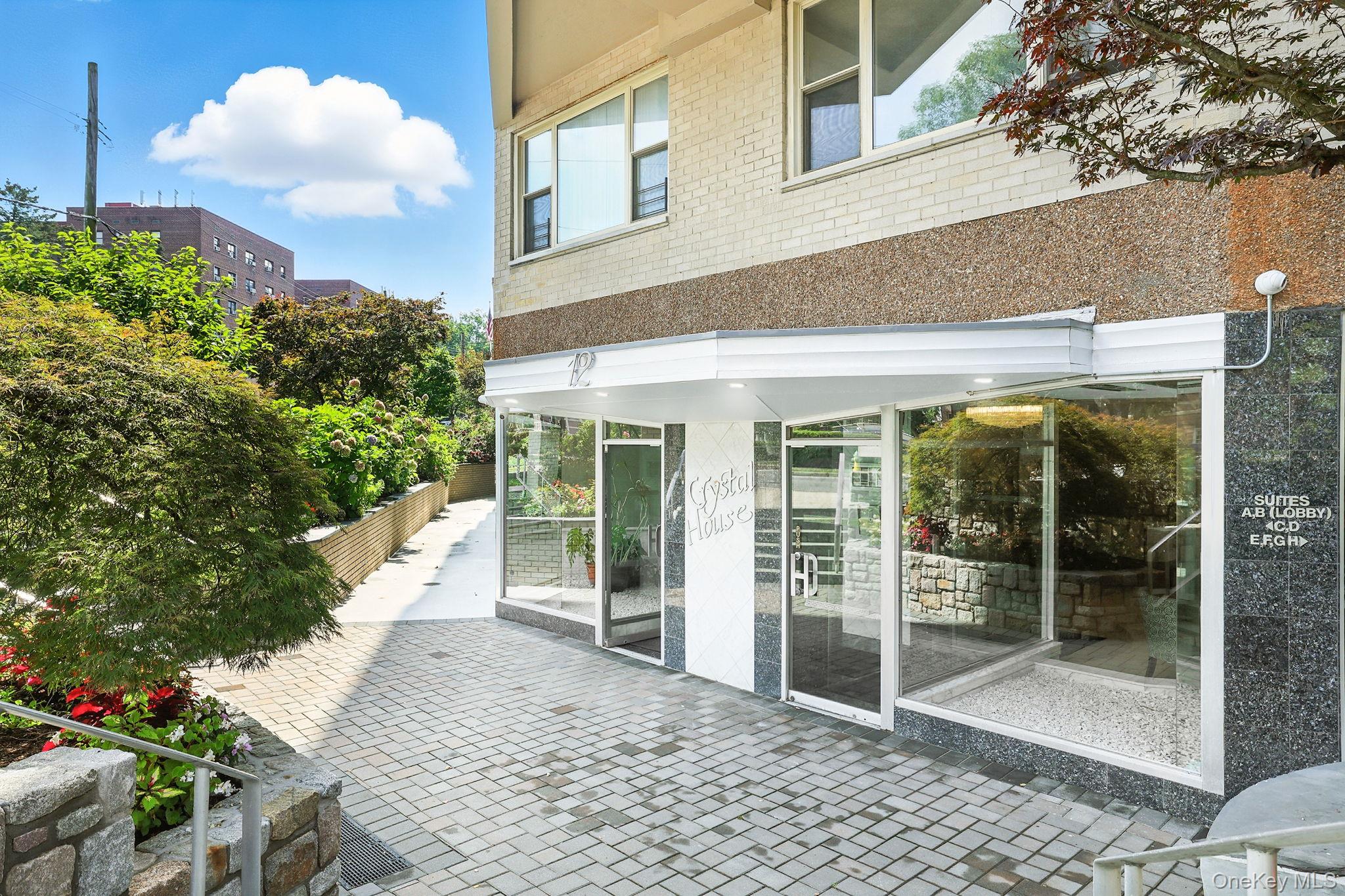 12 Old Mamaroneck Road # 7C, White Plains, NY 10605