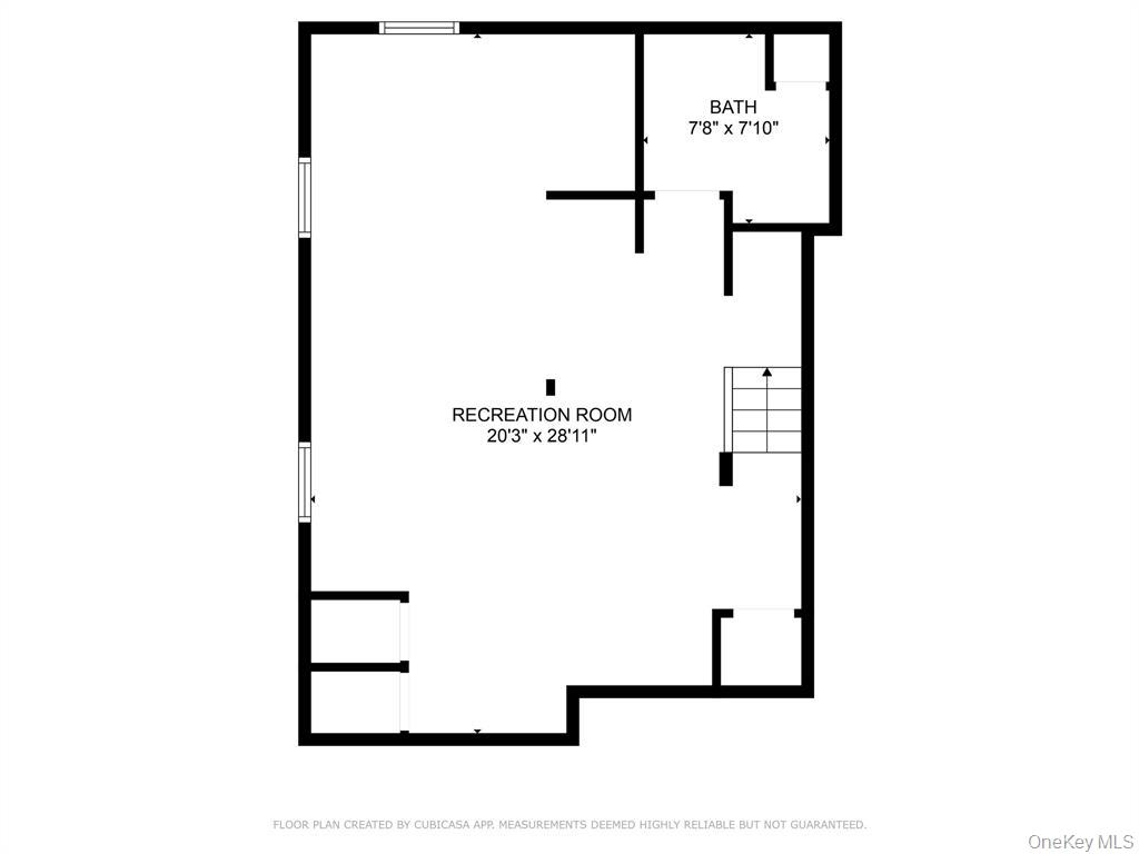 27 E Neck Court, West Babylon, NY 11704