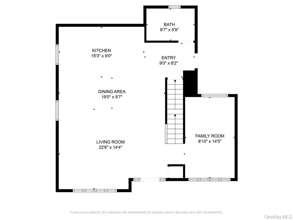 27 E Neck Court, West Babylon, NY 11704