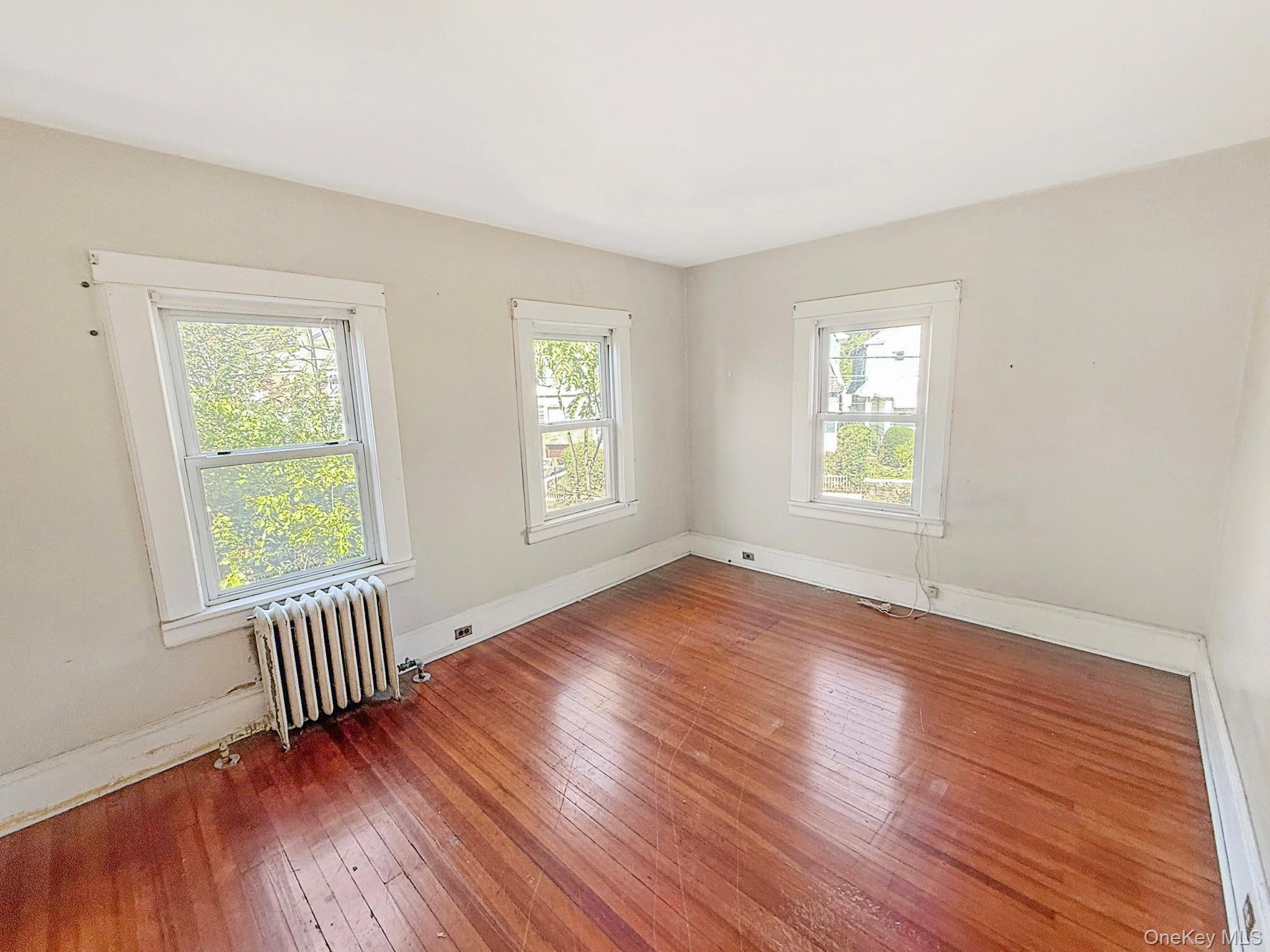 87 Brookside Avenue, Mount Vernon, NY 10553