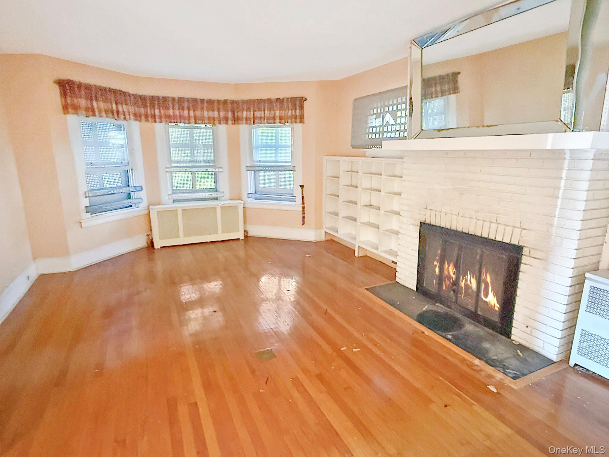 87 Brookside Avenue, Mount Vernon, NY 10553