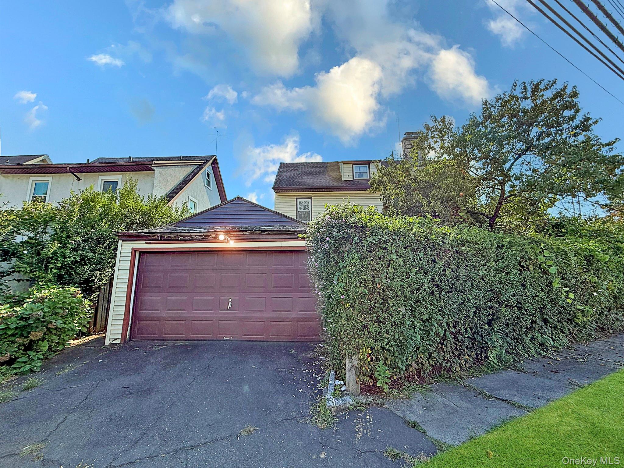 87 Brookside Avenue, Mount Vernon, NY 10553