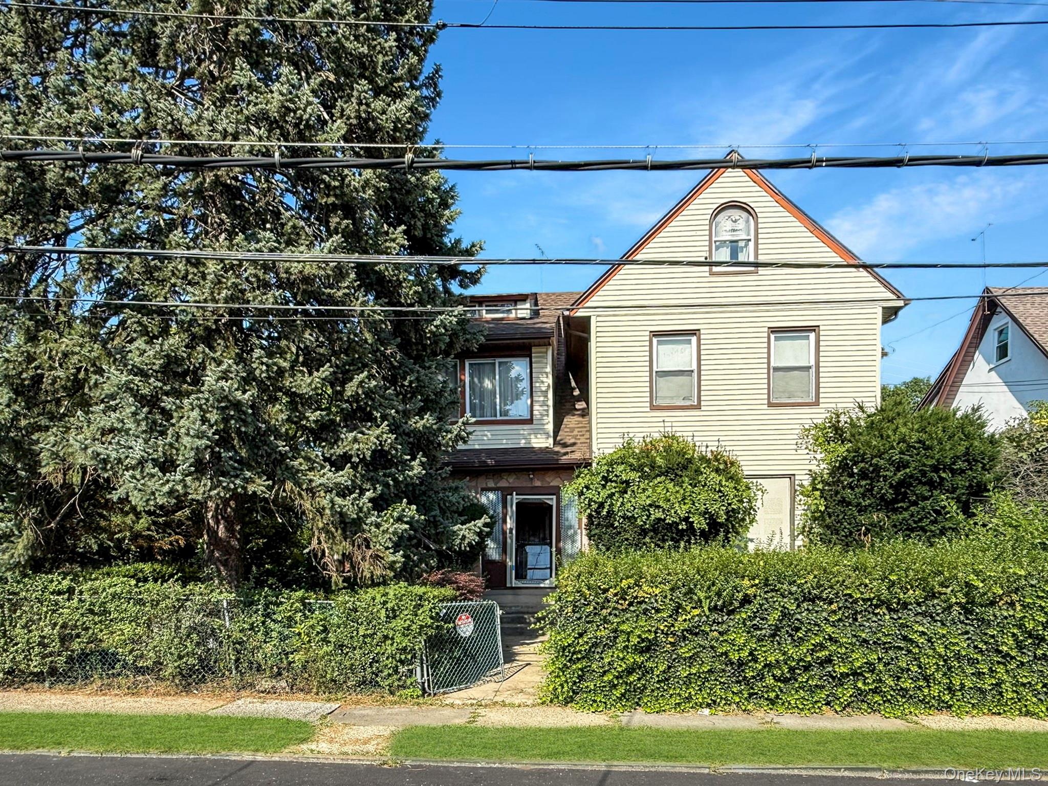 87 Brookside Avenue, Mount Vernon, NY 10553