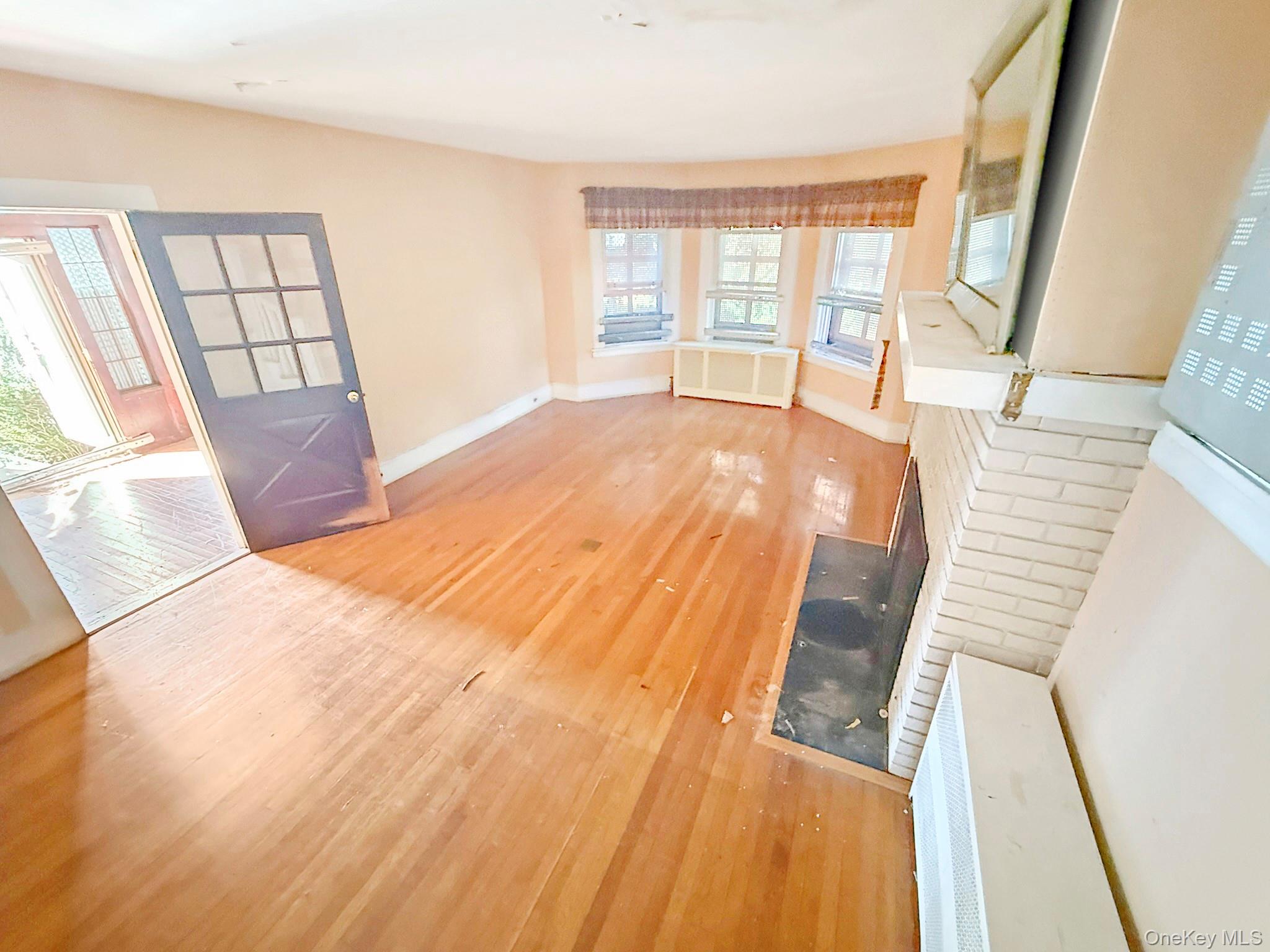 87 Brookside Avenue, Mount Vernon, NY 10553