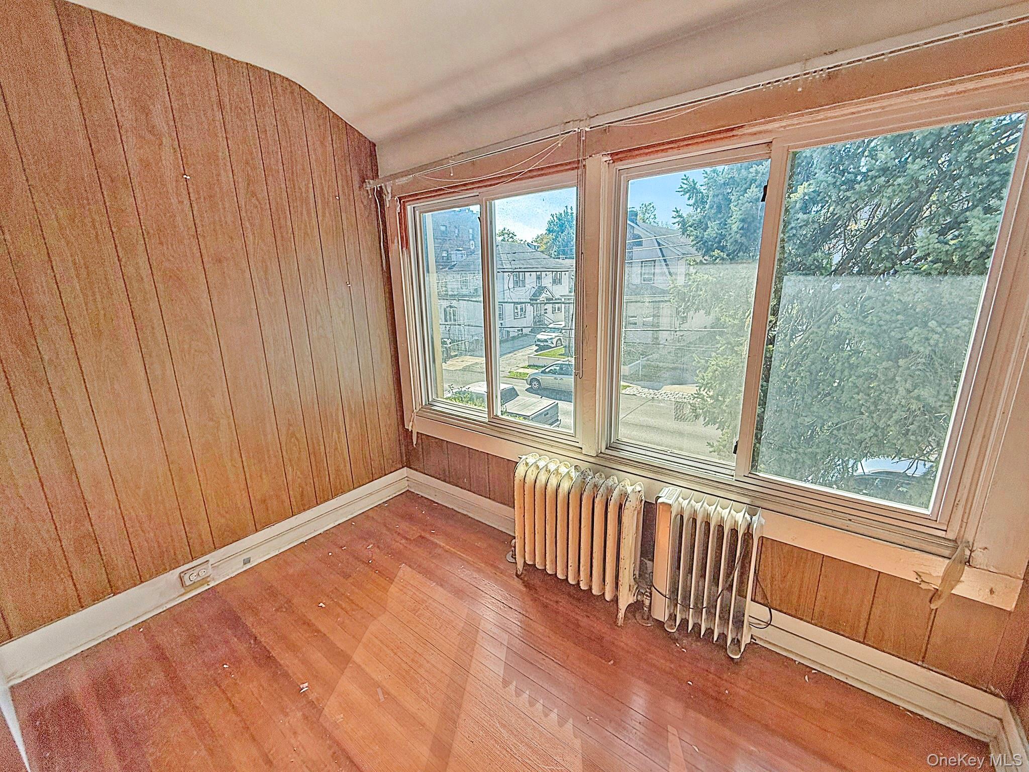 87 Brookside Avenue, Mount Vernon, NY 10553