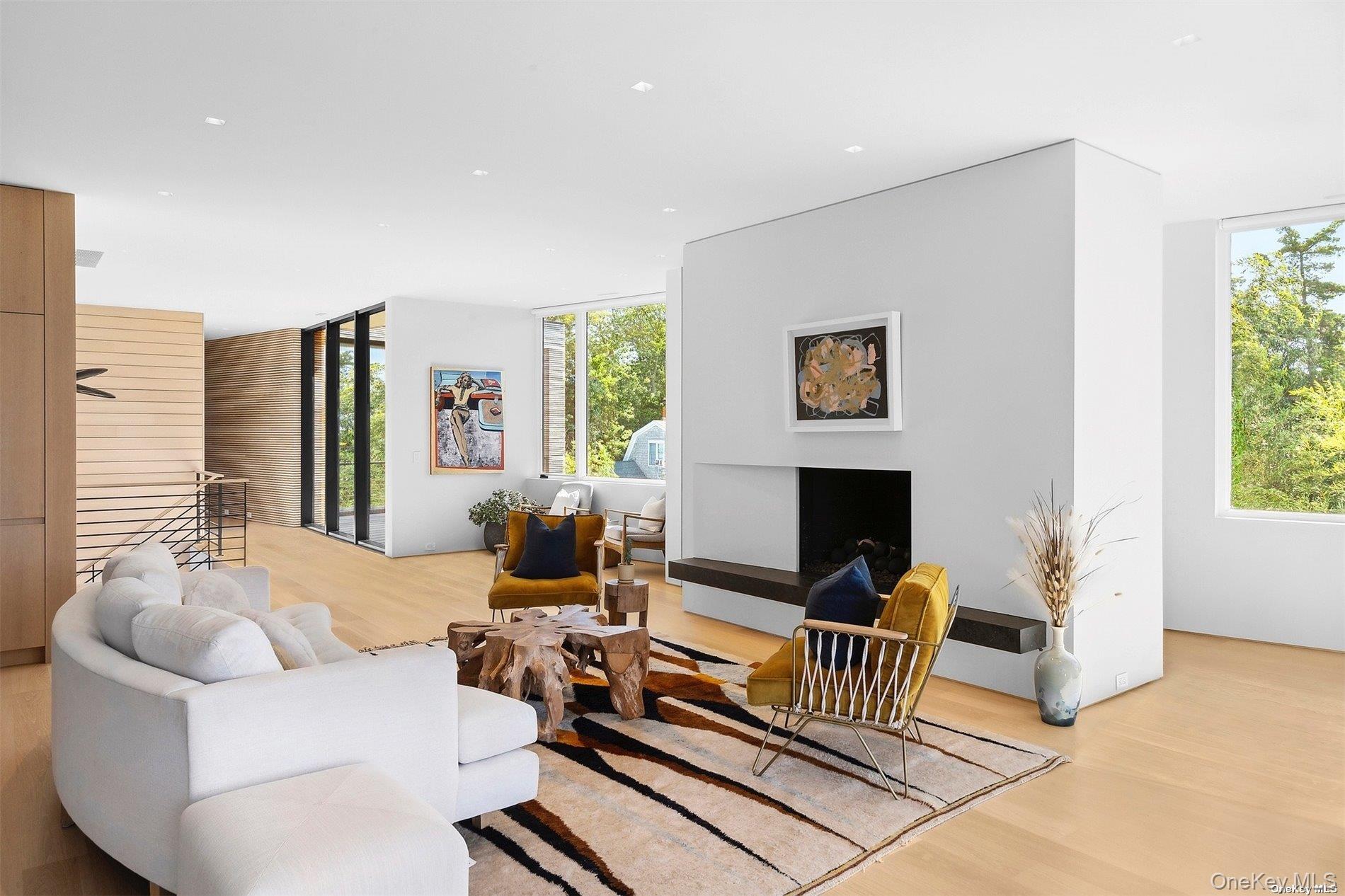 42 Library Avenue, Westhampton Beach, NY 11978