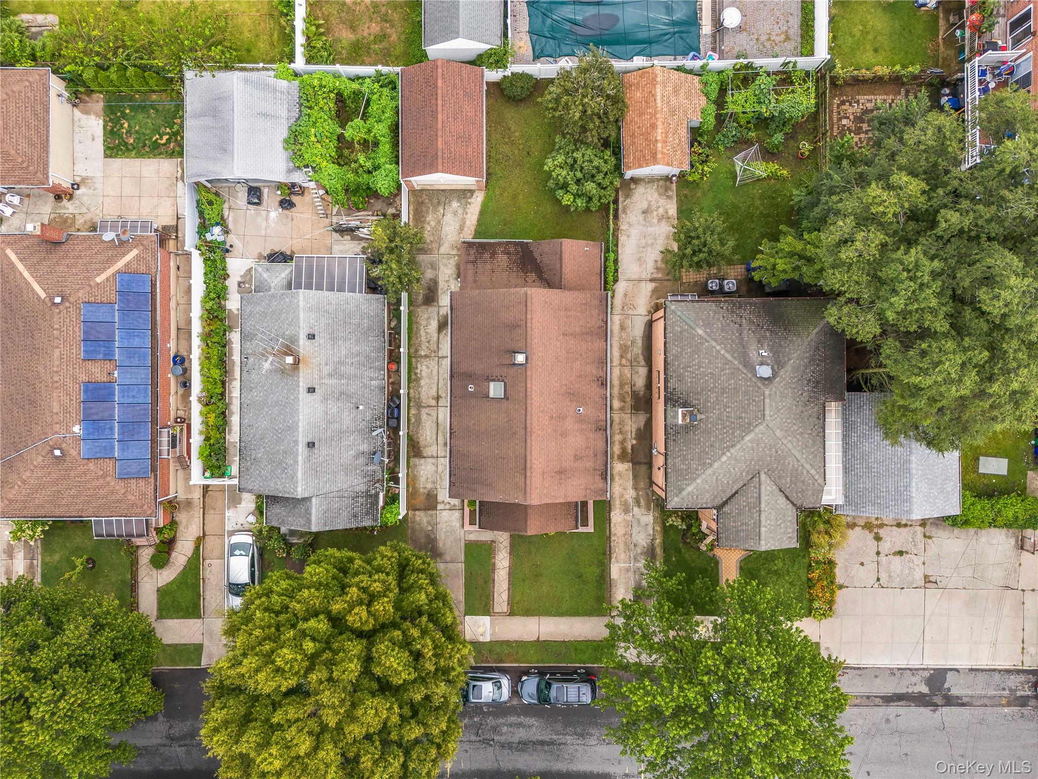 8343 261st Street, Floral Park, NY 11004