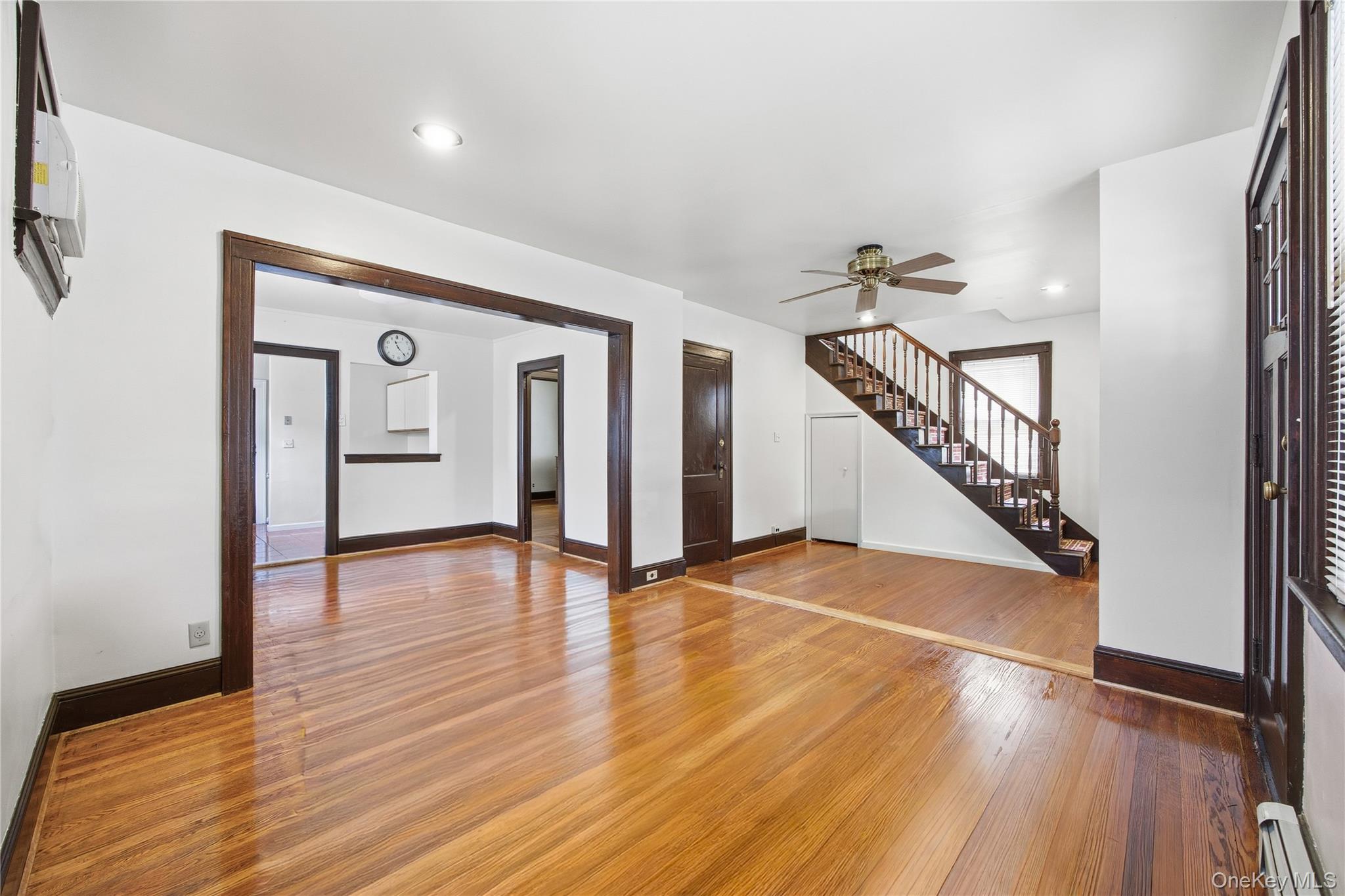 8343 261st Street, Floral Park, NY 11004