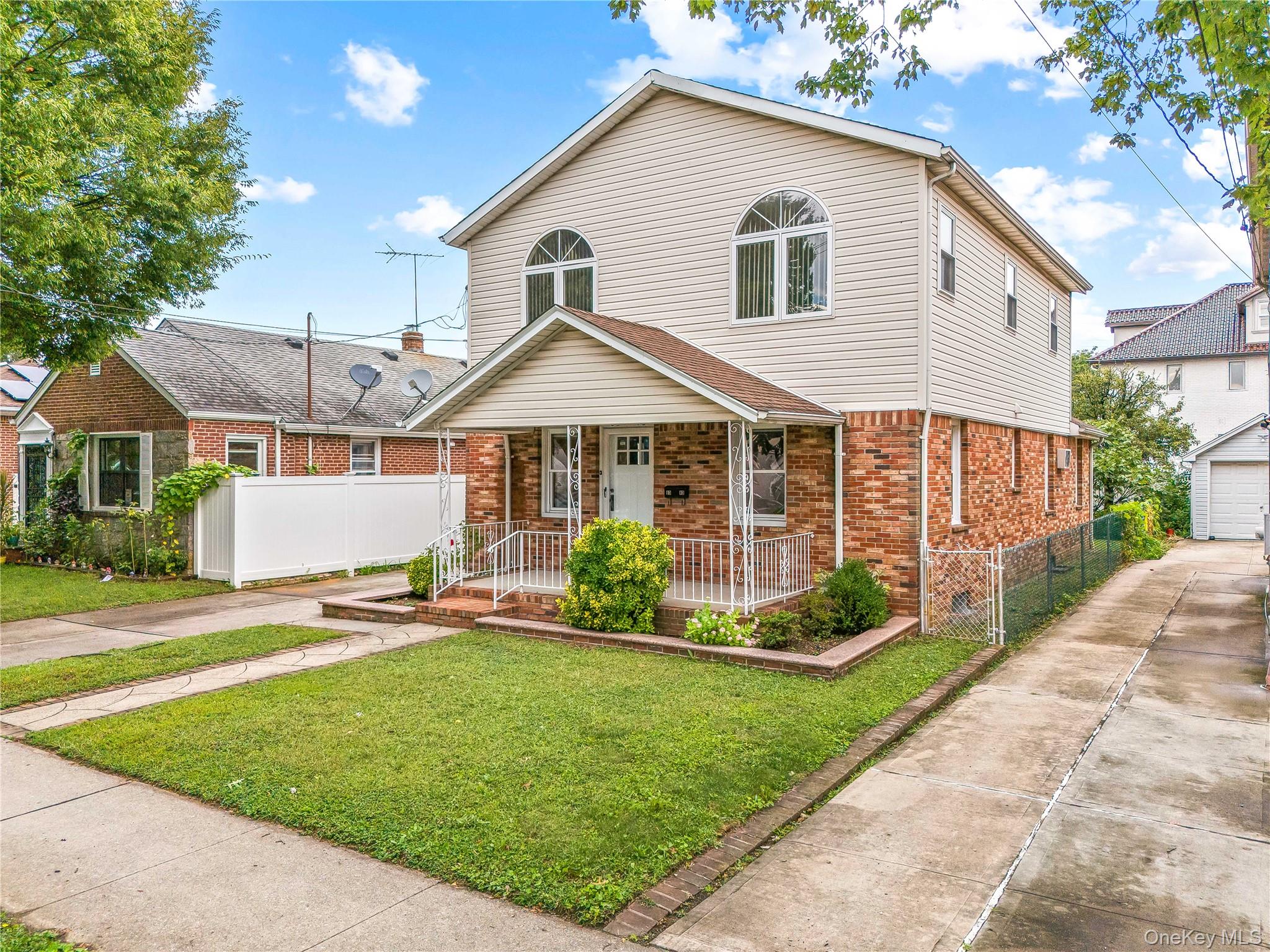 8343 261st Street, Floral Park, NY 11004