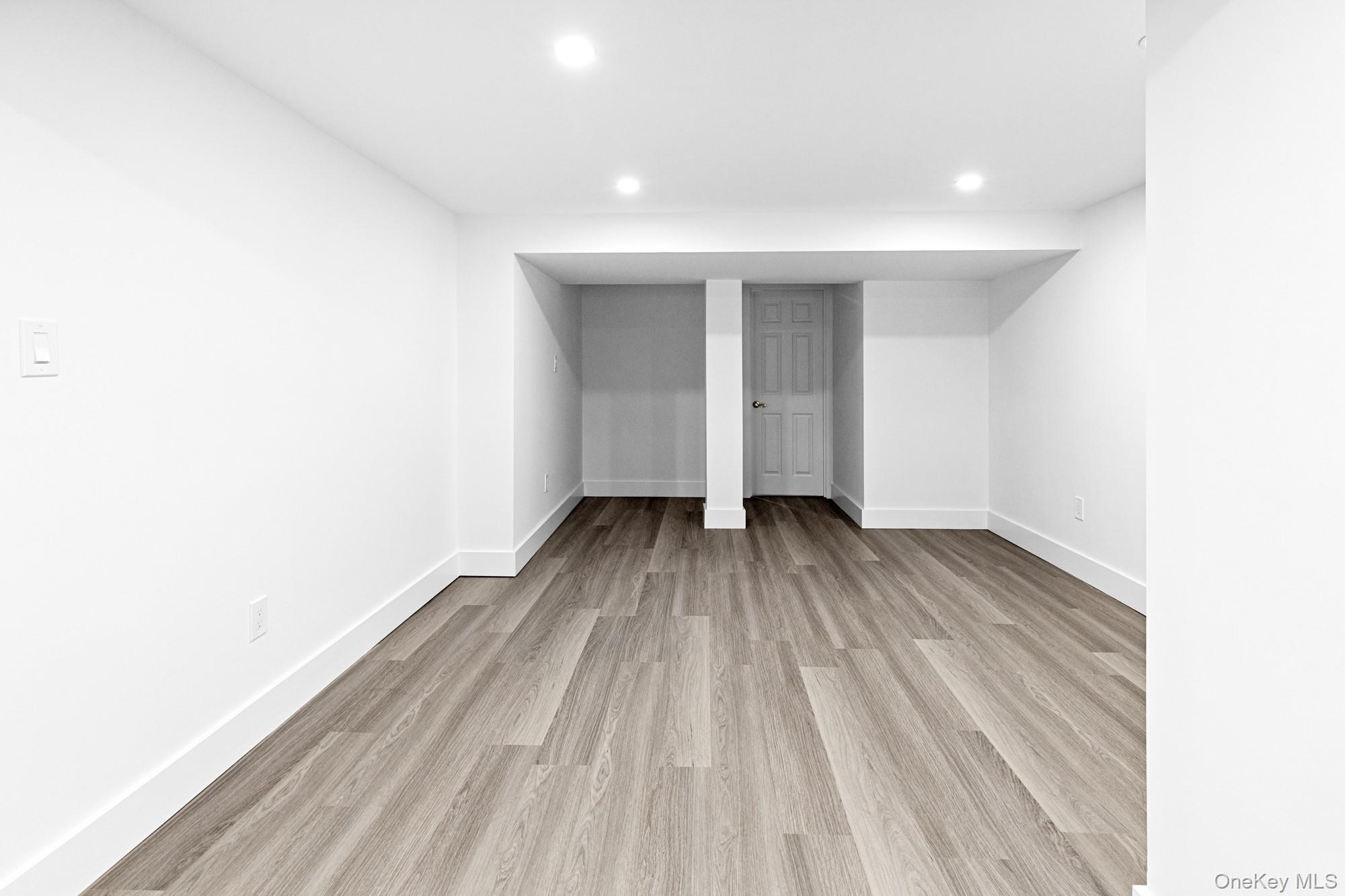 123 Millet Street N, Dix Hills, NY 11746