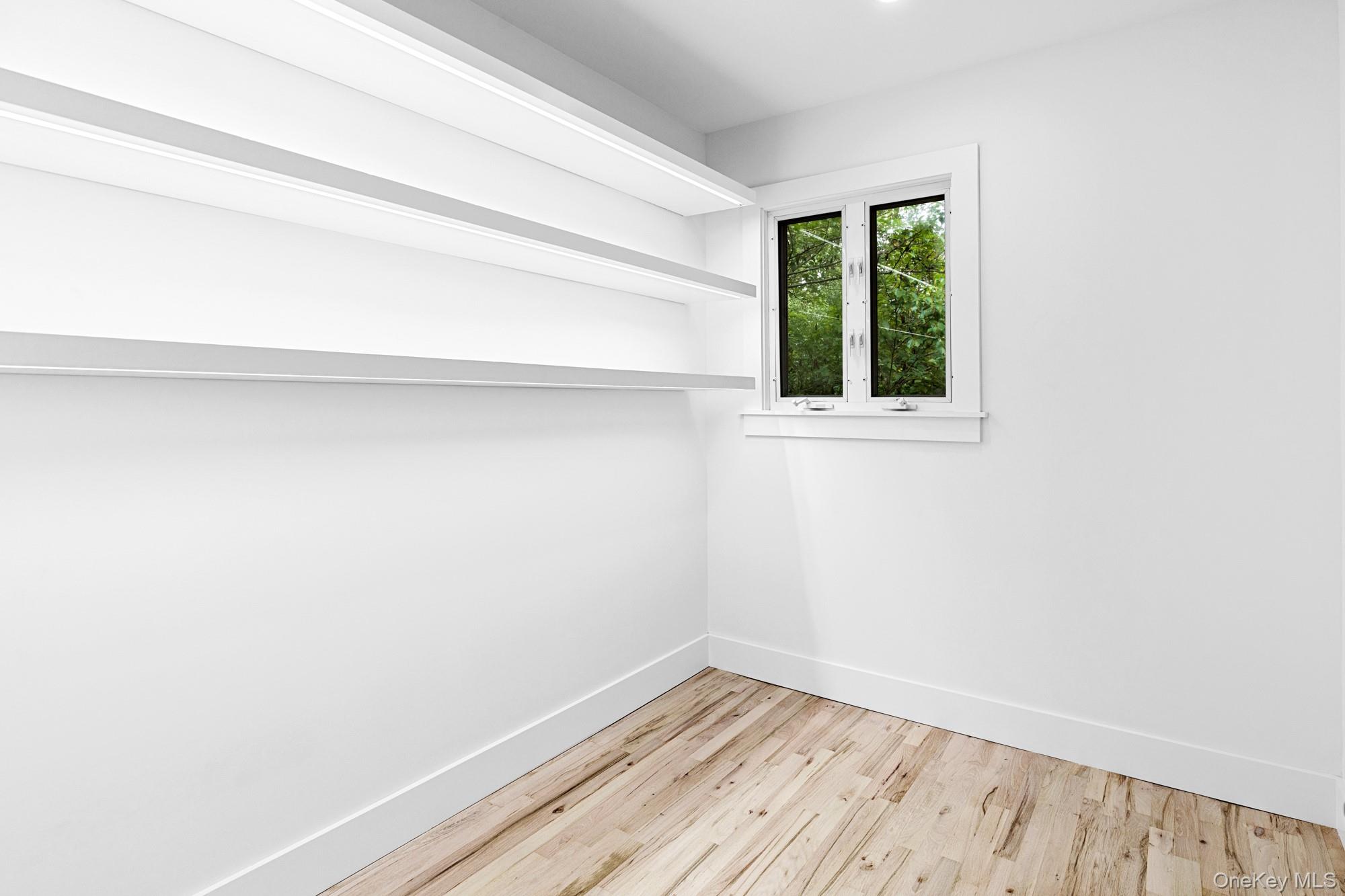 123 Millet Street N, Dix Hills, NY 11746