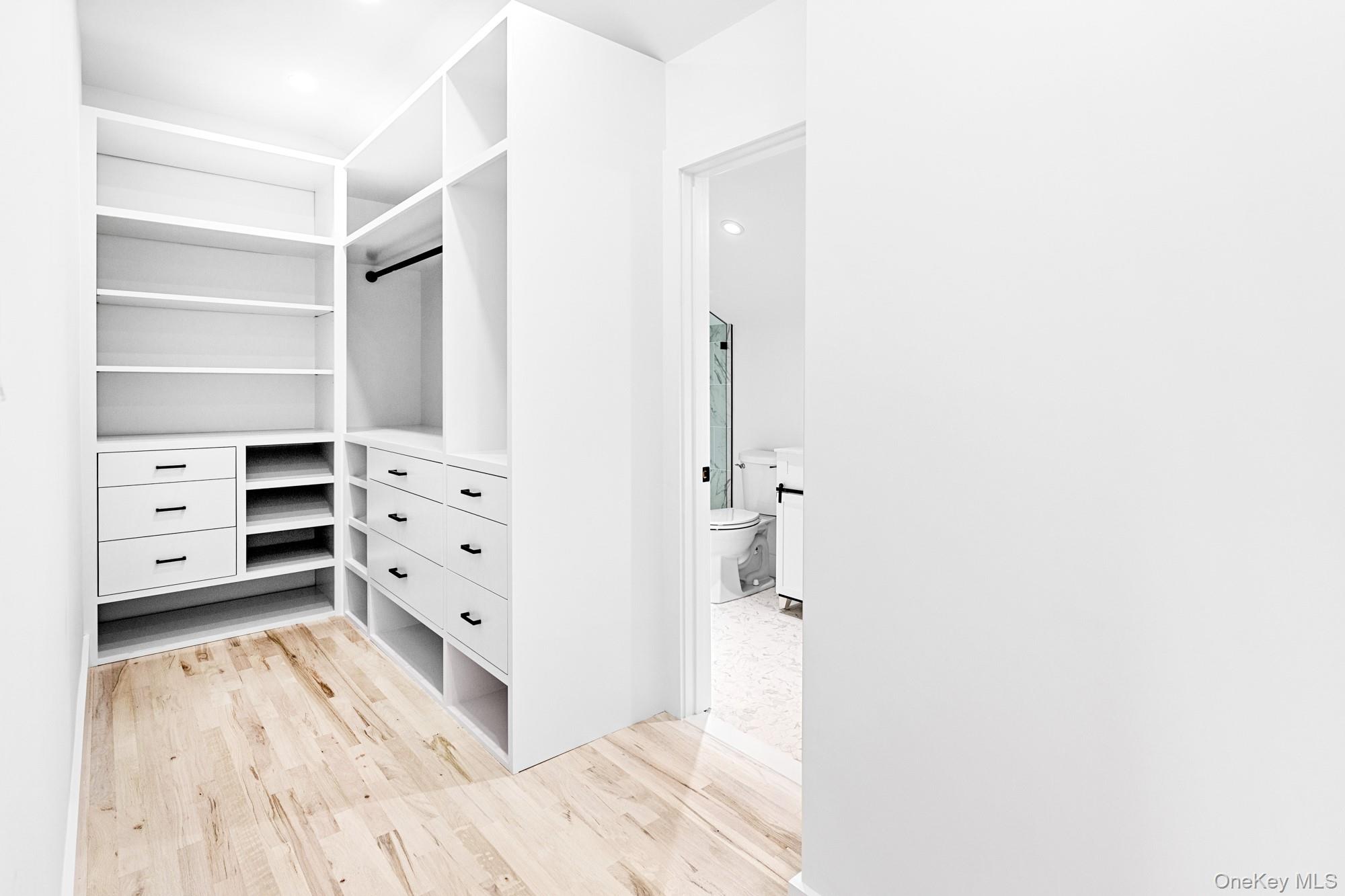 123 Millet Street N, Dix Hills, NY 11746