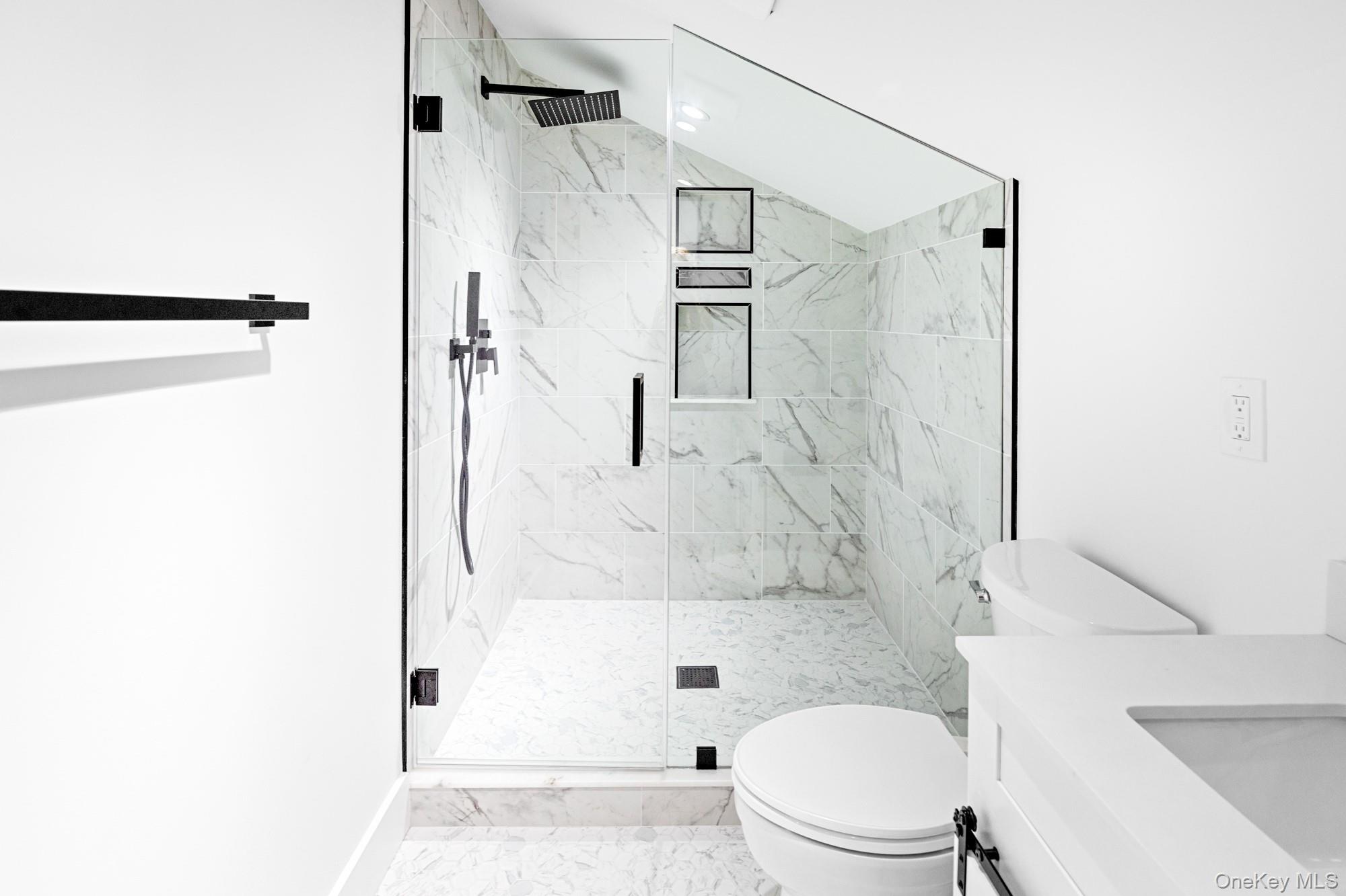 123 Millet Street N, Dix Hills, NY 11746