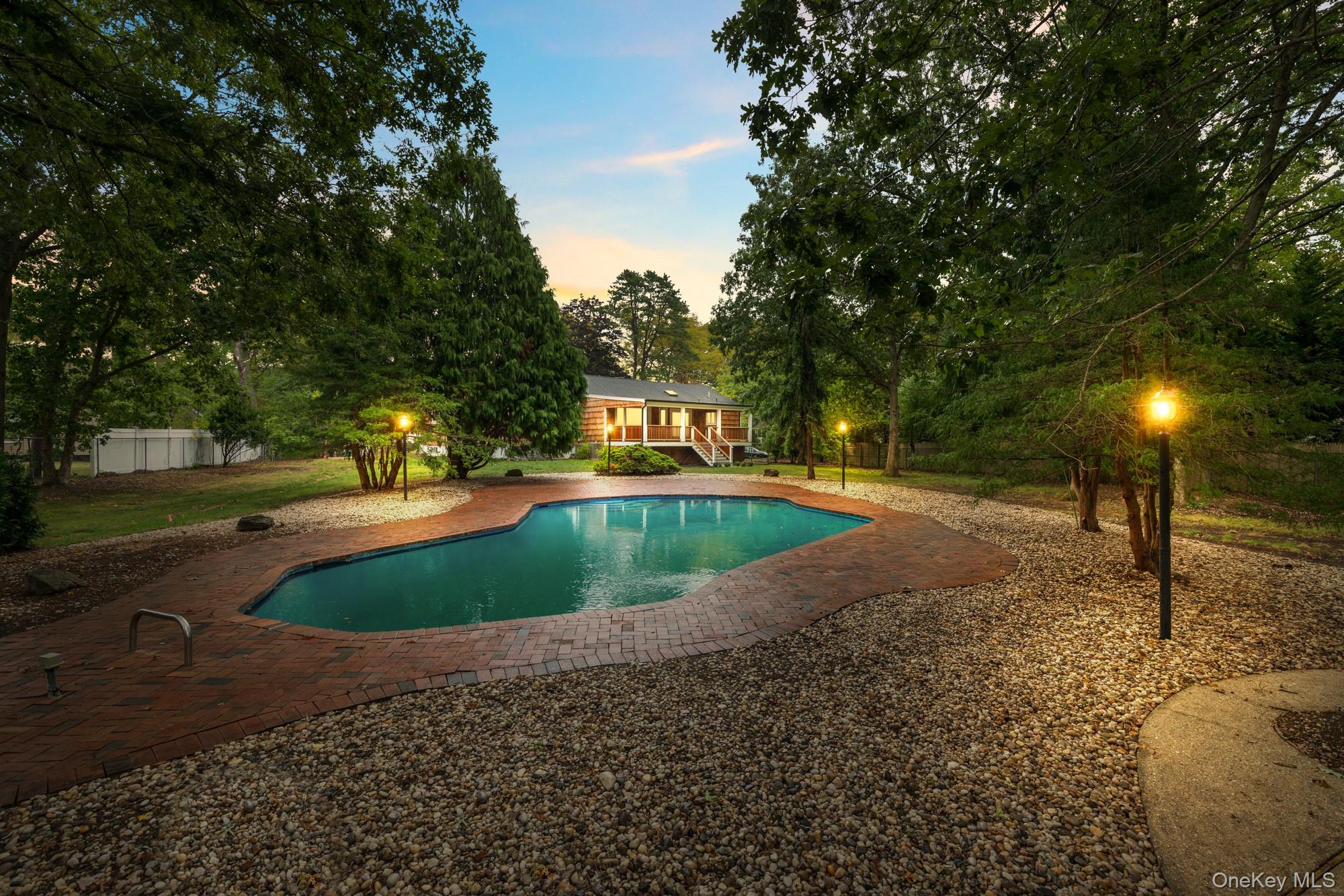 123 Millet Street N, Dix Hills, NY 11746