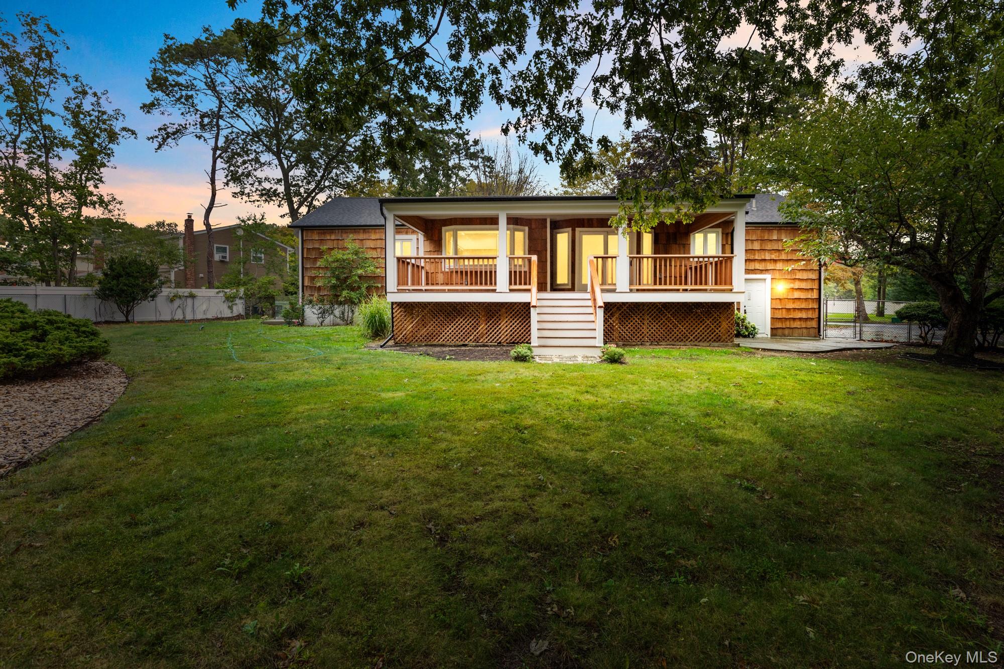 123 Millet Street N, Dix Hills, NY 11746