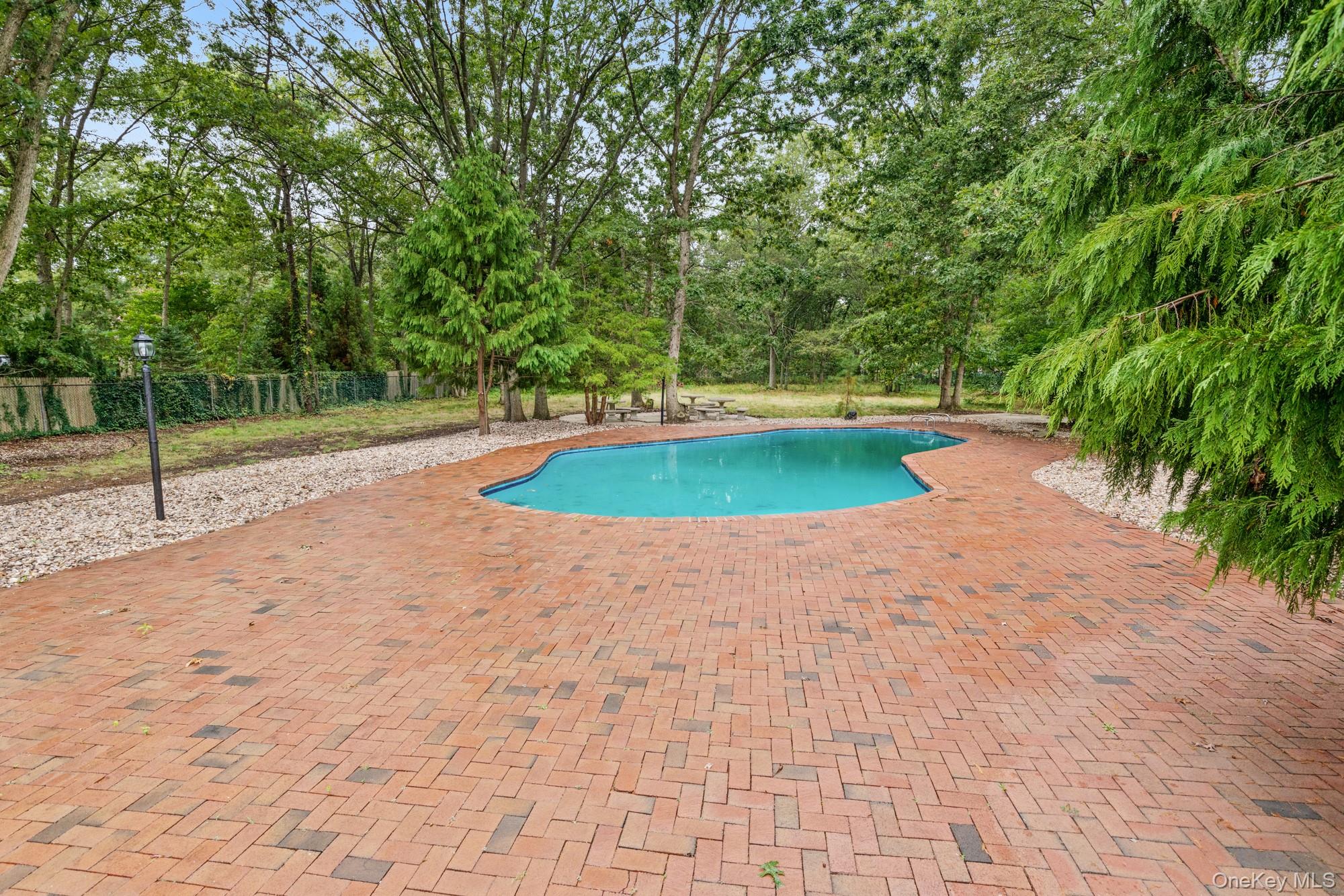 123 Millet Street N, Dix Hills, NY 11746