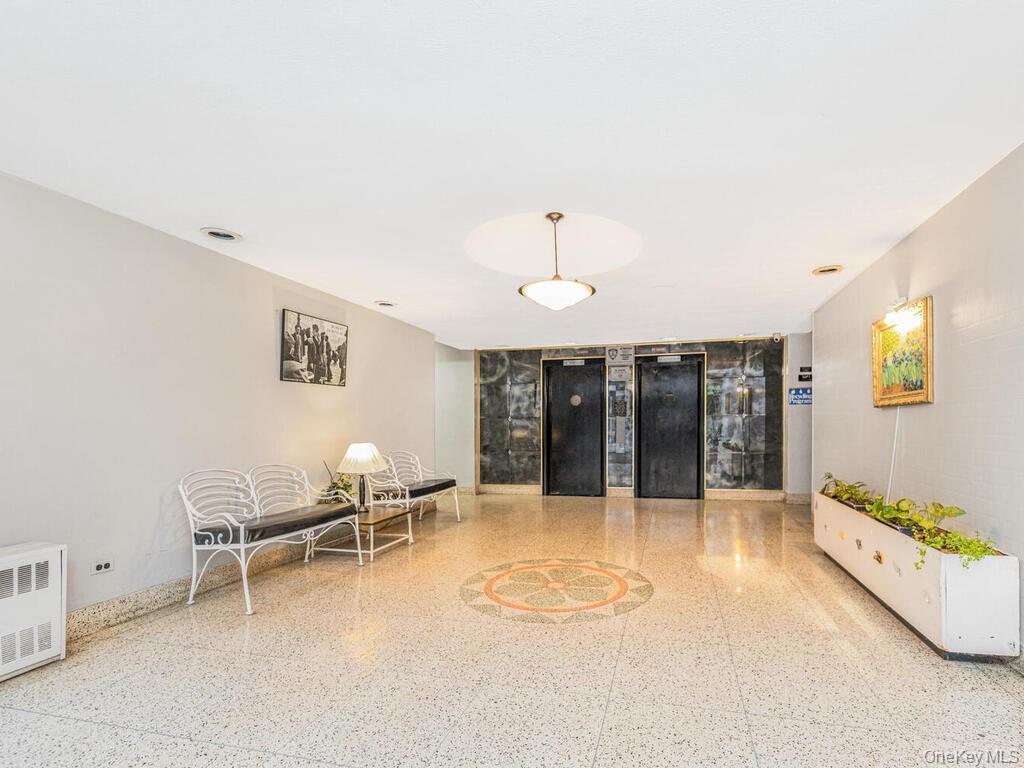 2835 Webb Avenue # 2A, Bronx, NY 10468