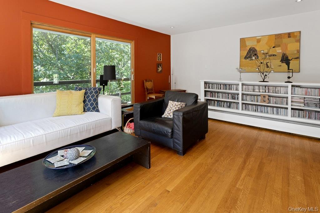 2 Buttermilk Falls, Nyack, NY 10960