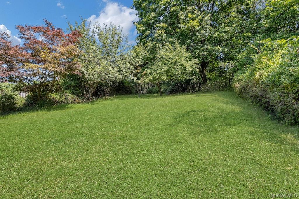 2 Buttermilk Falls, Nyack, NY 10960