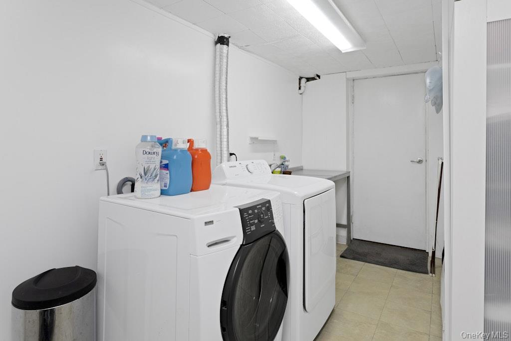 2 Buttermilk Falls, Nyack, NY 10960