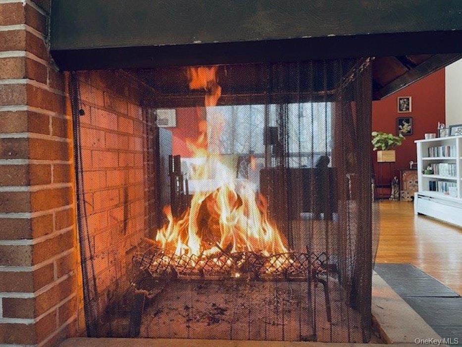 2 Buttermilk Falls, Nyack, NY 10960