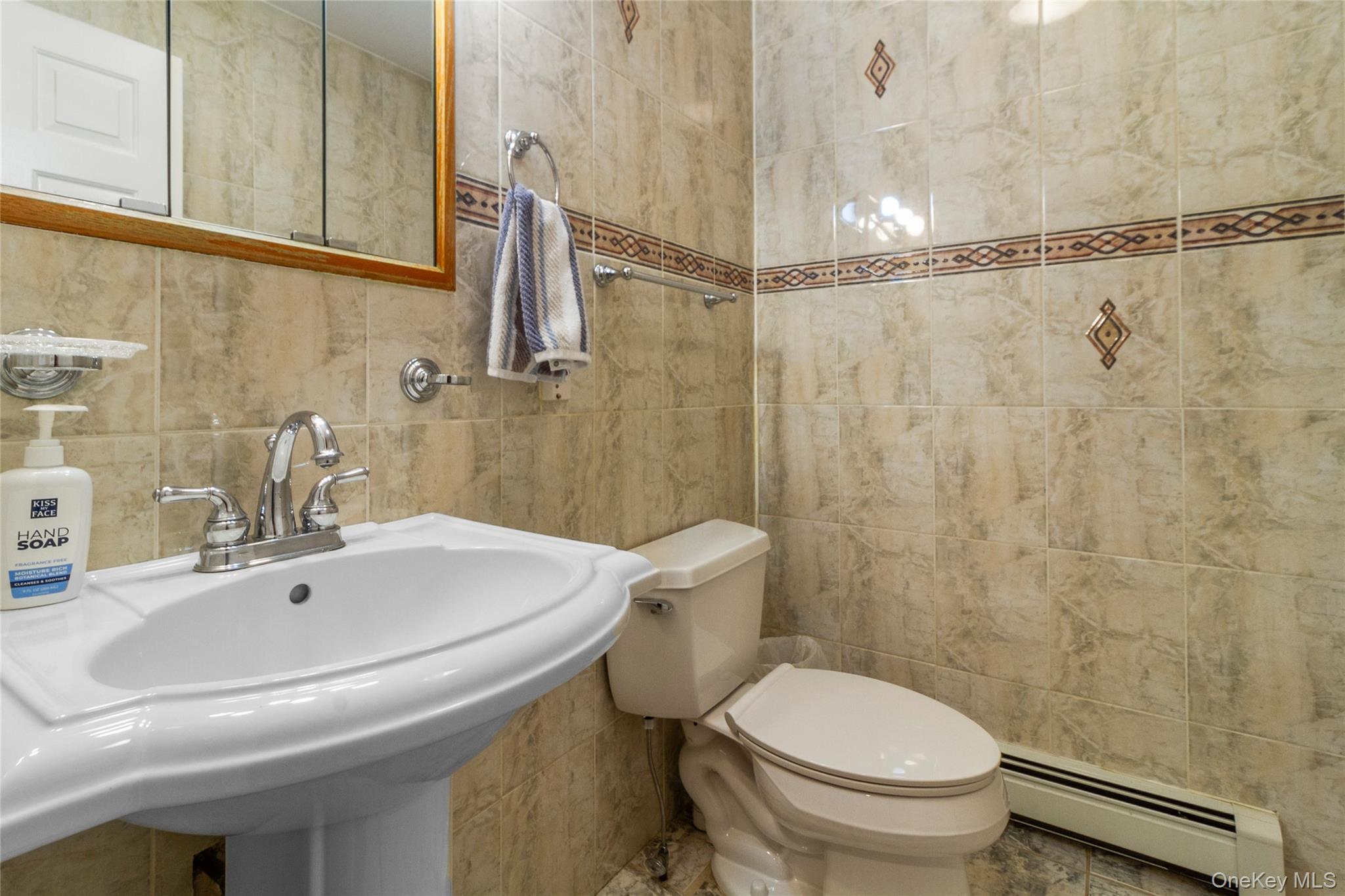 31 Farm Lake Court, Carmel, NY 10512