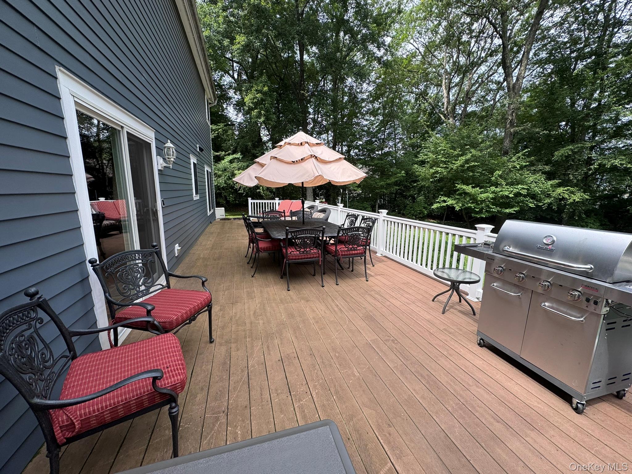 31 Farm Lake Court, Carmel, NY 10512