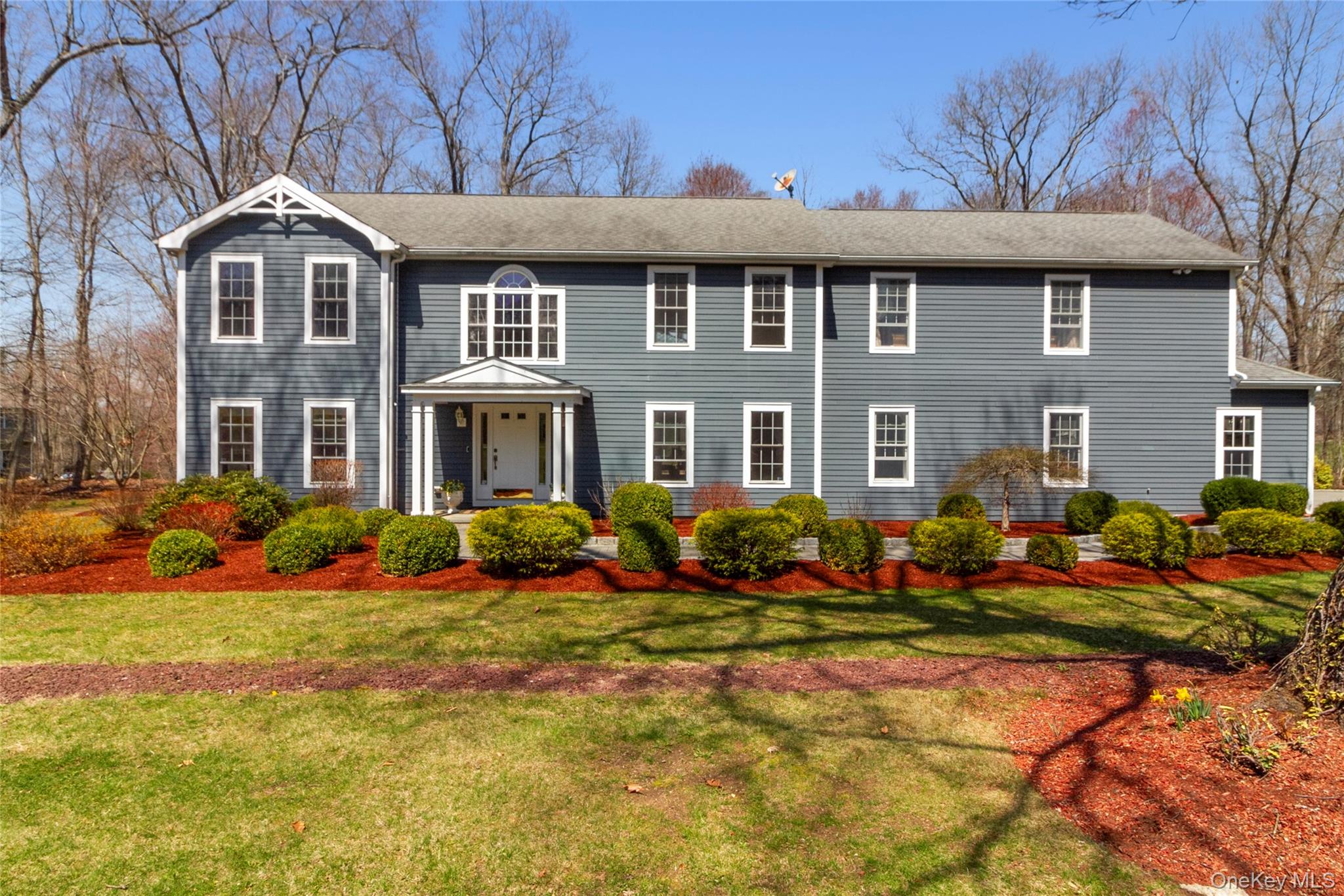 31 Farm Lake Court, Carmel, NY 10512