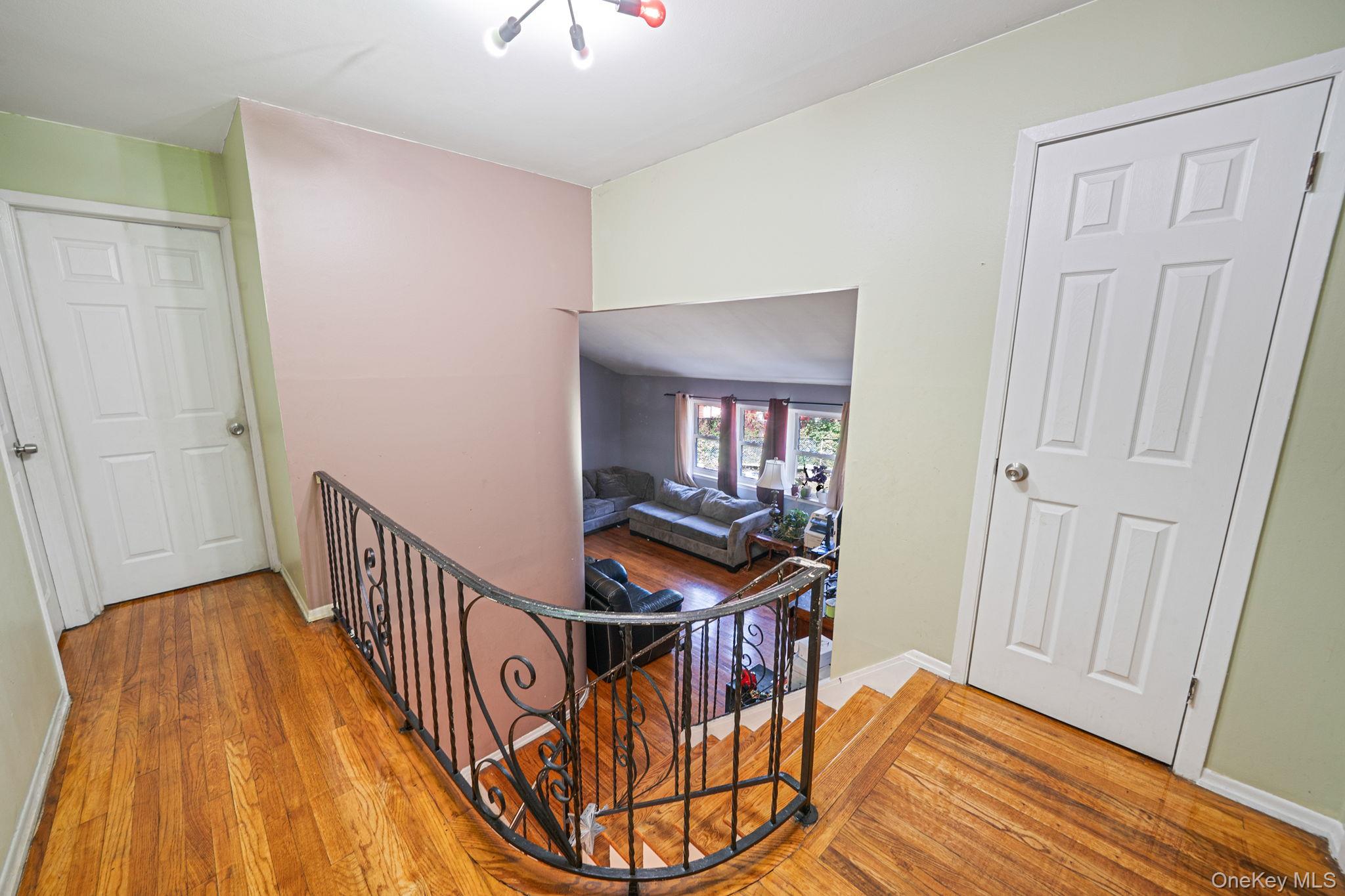 23 Caroline Court, North Babylon, NY 11703