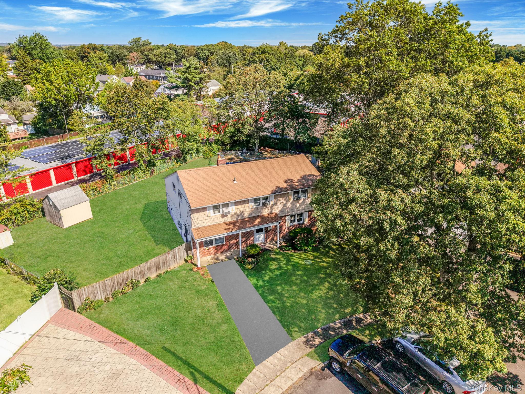 23 Caroline Court, North Babylon, NY 11703