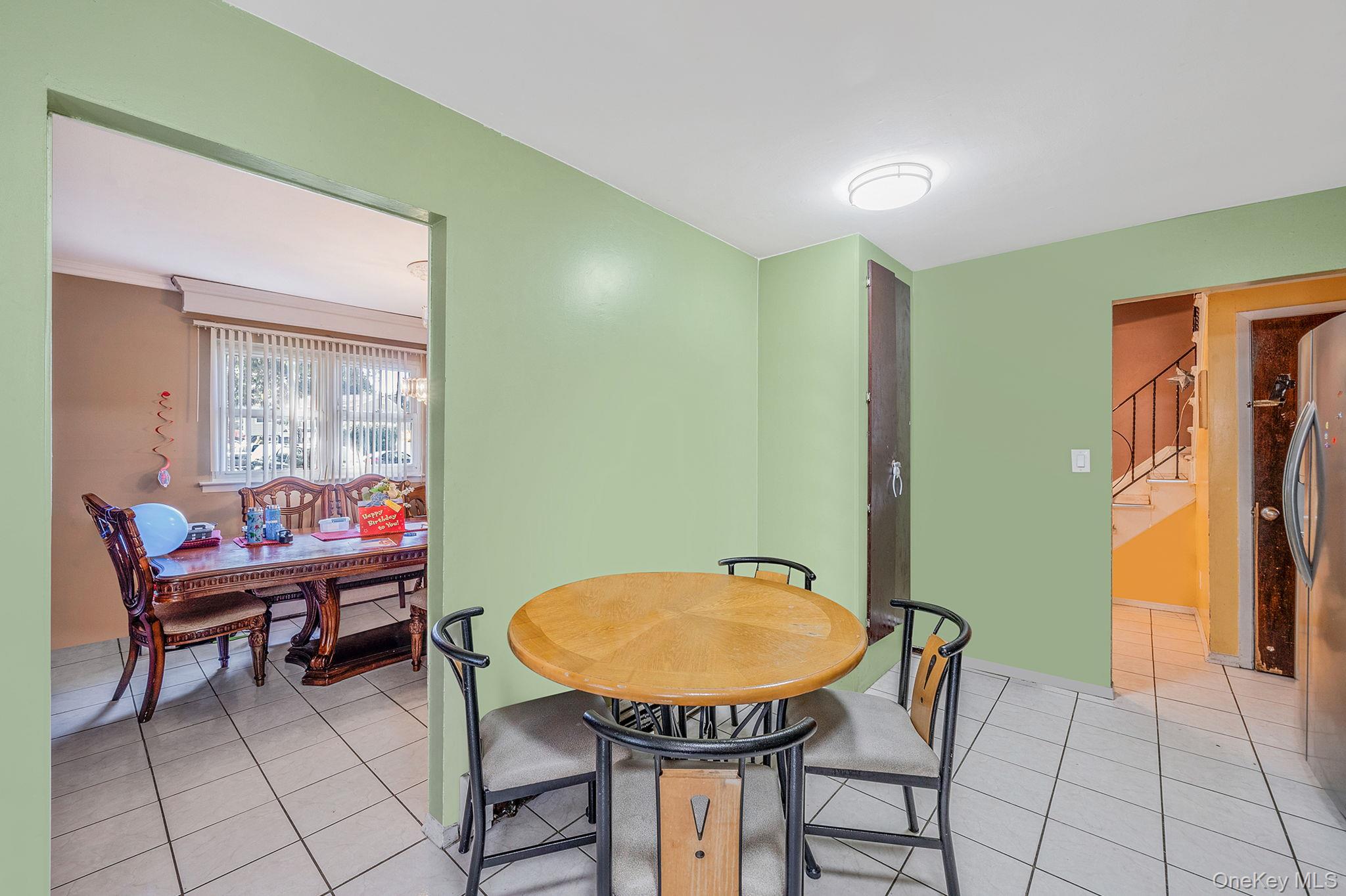 23 Caroline Court, North Babylon, NY 11703