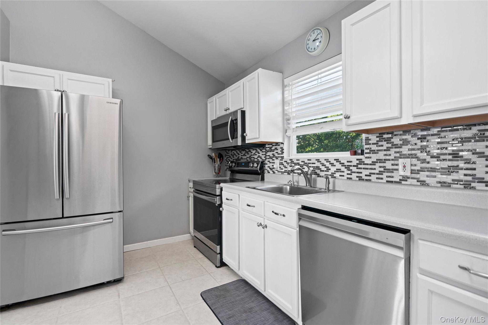 29 Seymour Drive, Shirley, NY 11967