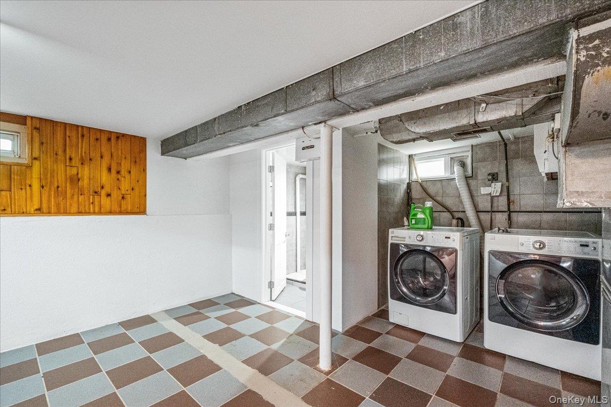 9001 215th Street, Queens Village, NY 11428