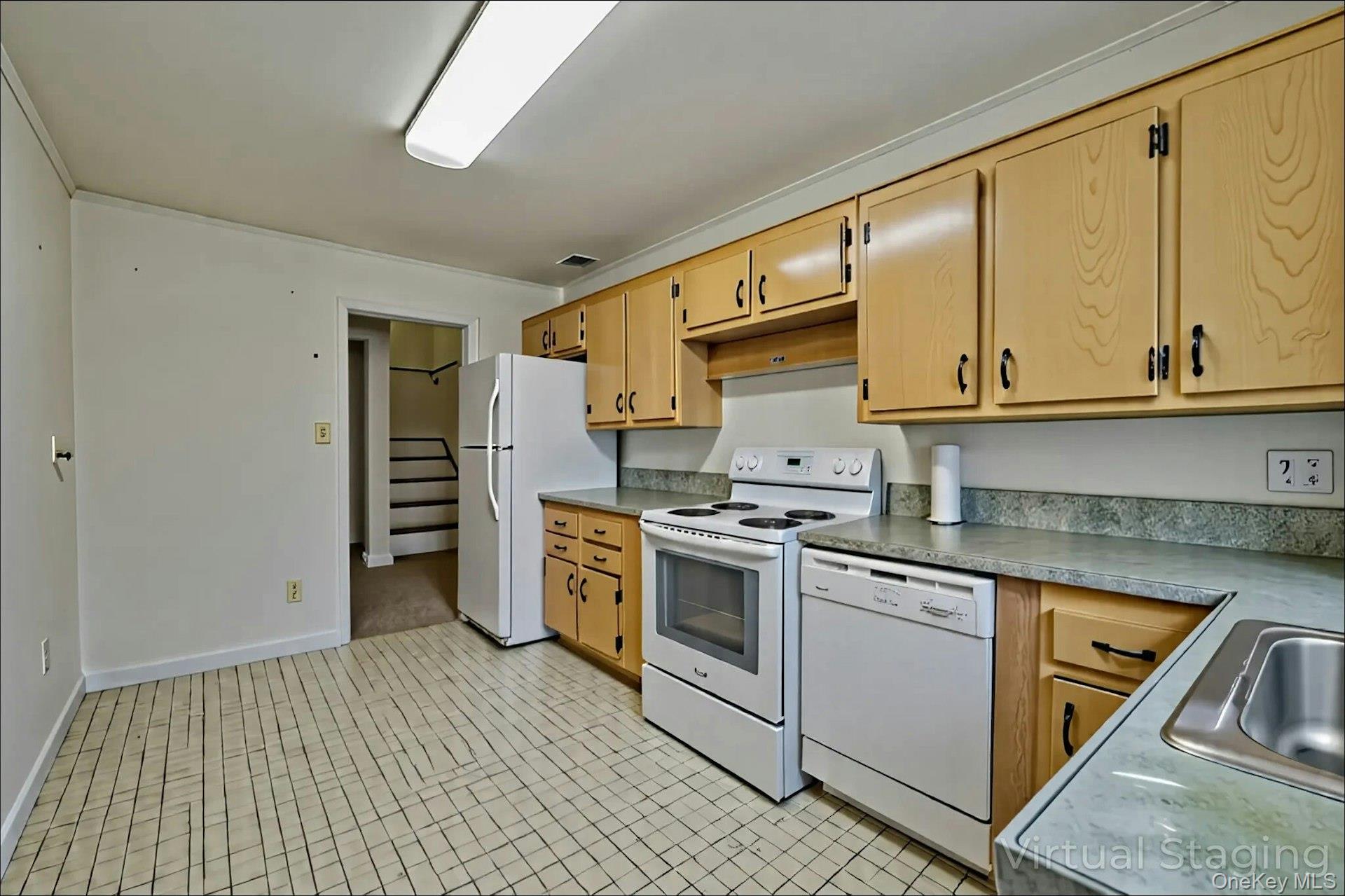 61 Birch Lane, Massapequa Park, NY 11762