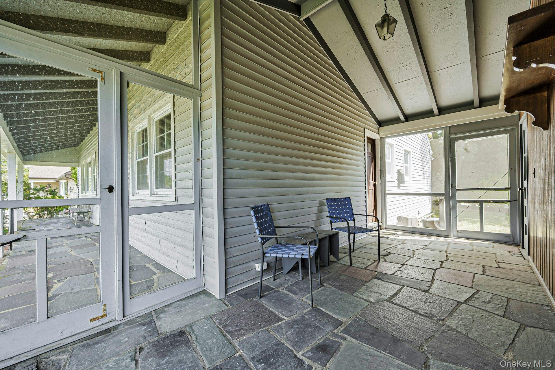 61 Birch Lane, Massapequa Park, NY 11762