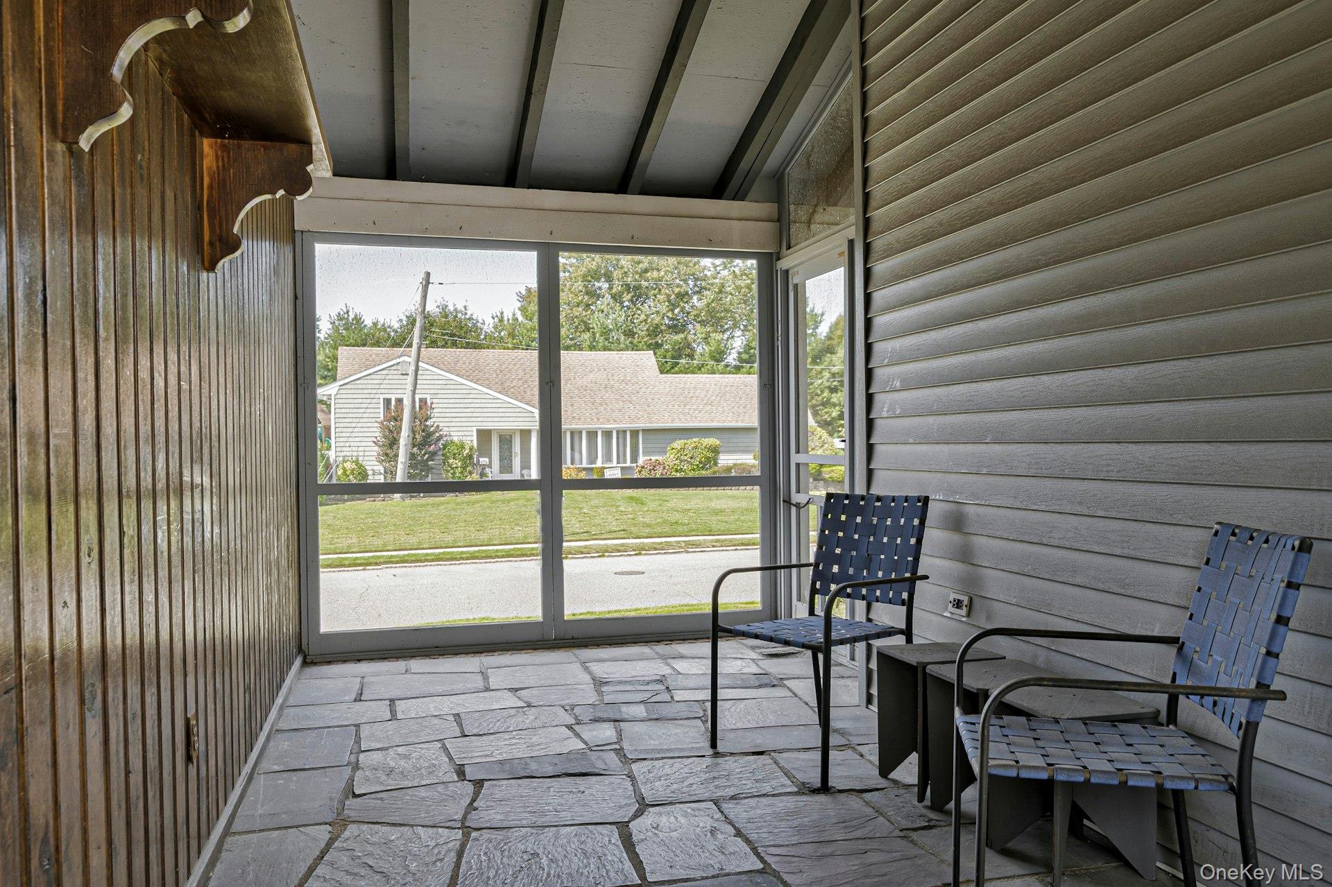 61 Birch Lane, Massapequa Park, NY 11762