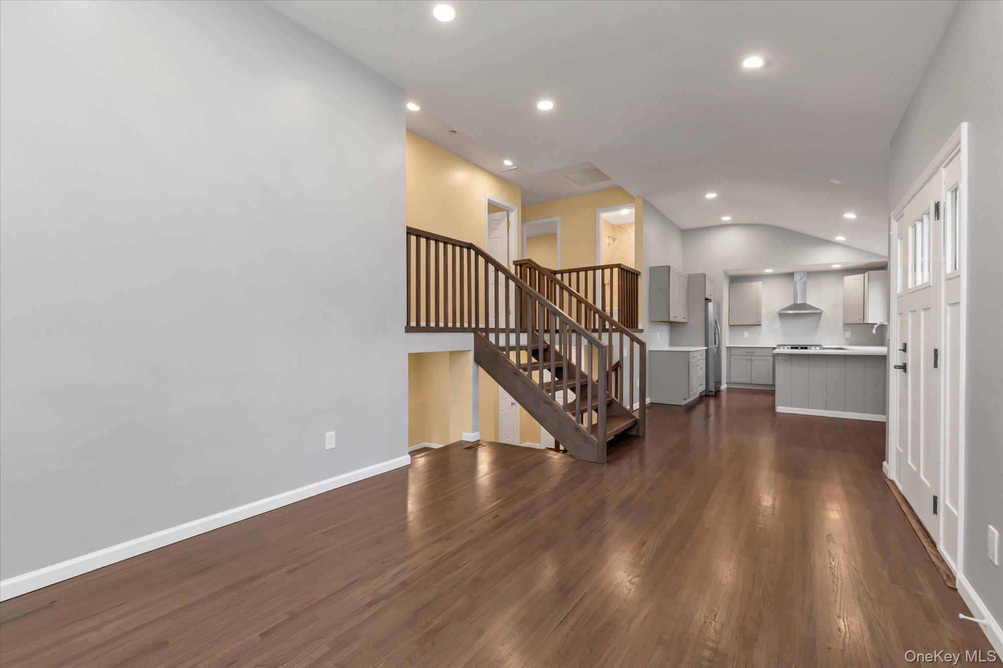 12 Wren Court, Northport, NY 11768