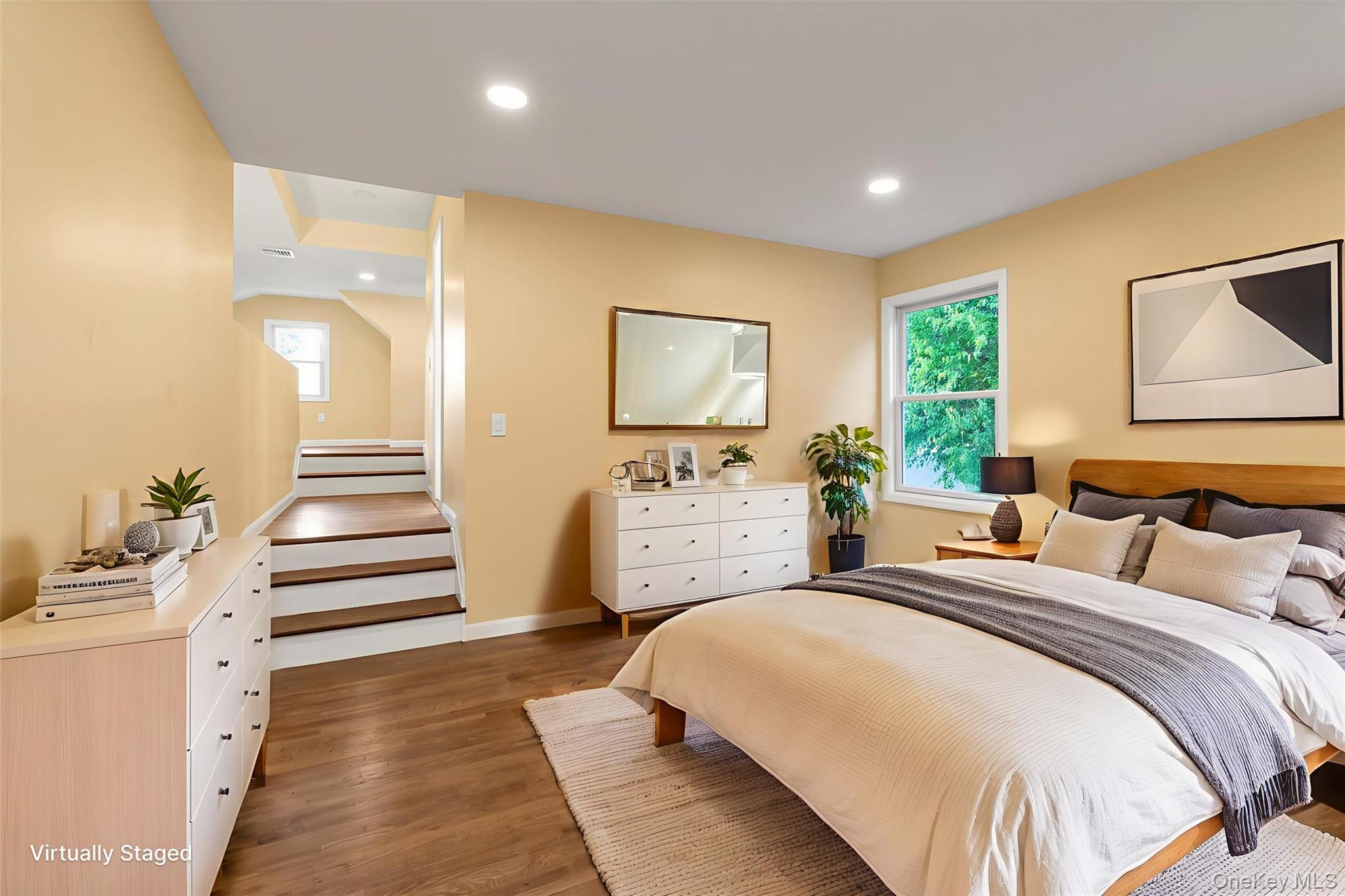 12 Wren Court, Northport, NY 11768