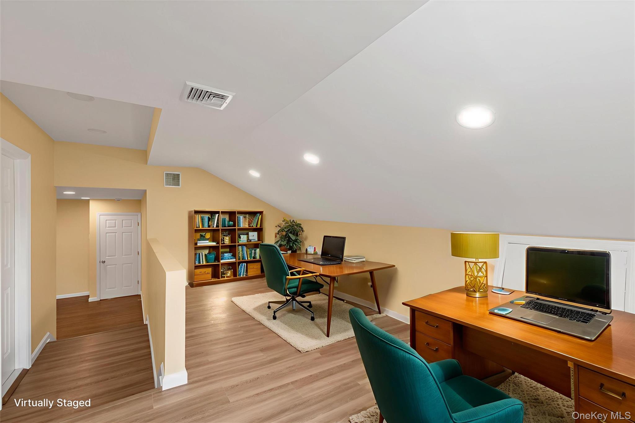 12 Wren Court, Northport, NY 11768