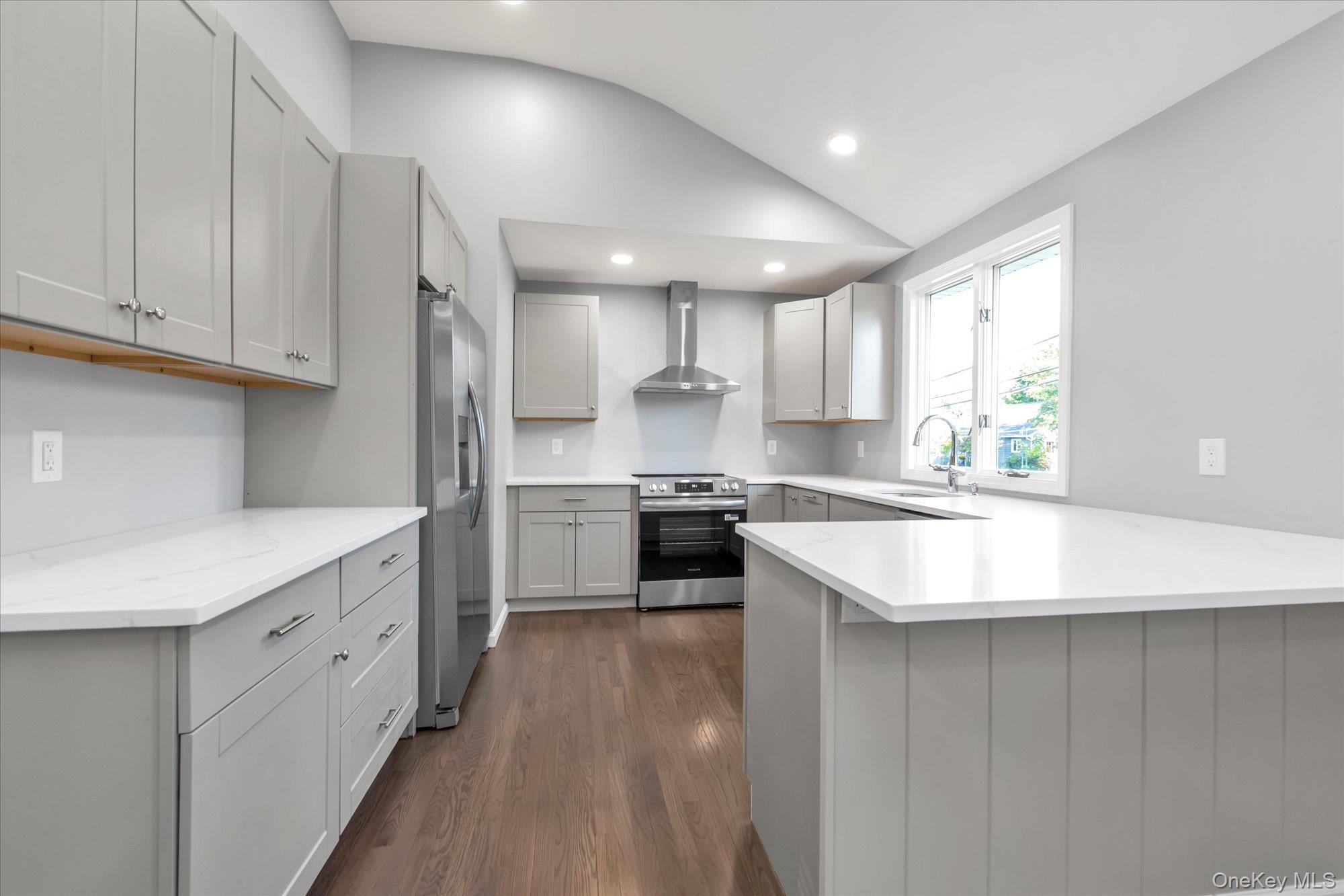 12 Wren Court, Northport, NY 11768