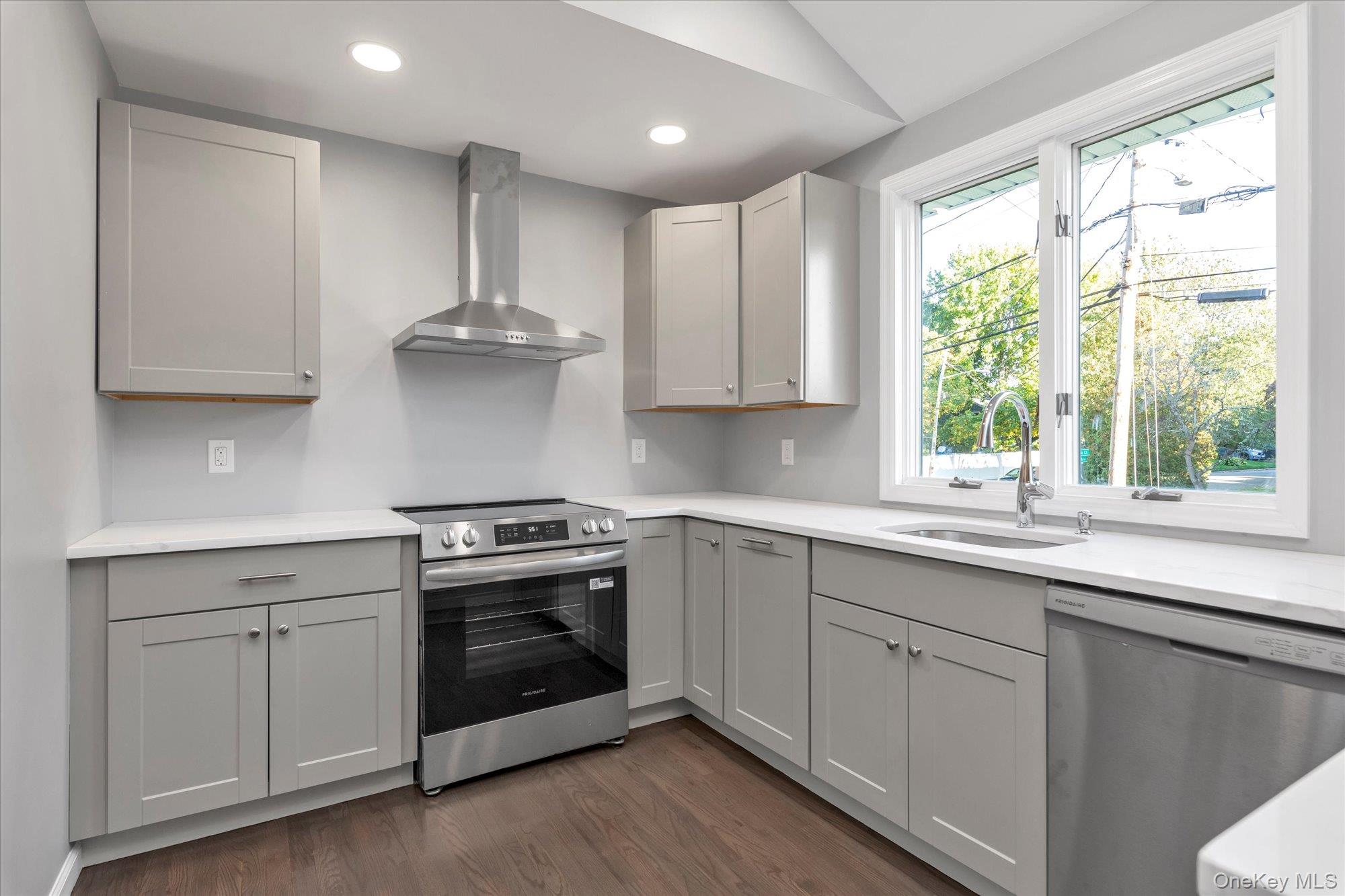 12 Wren Court, Northport, NY 11768