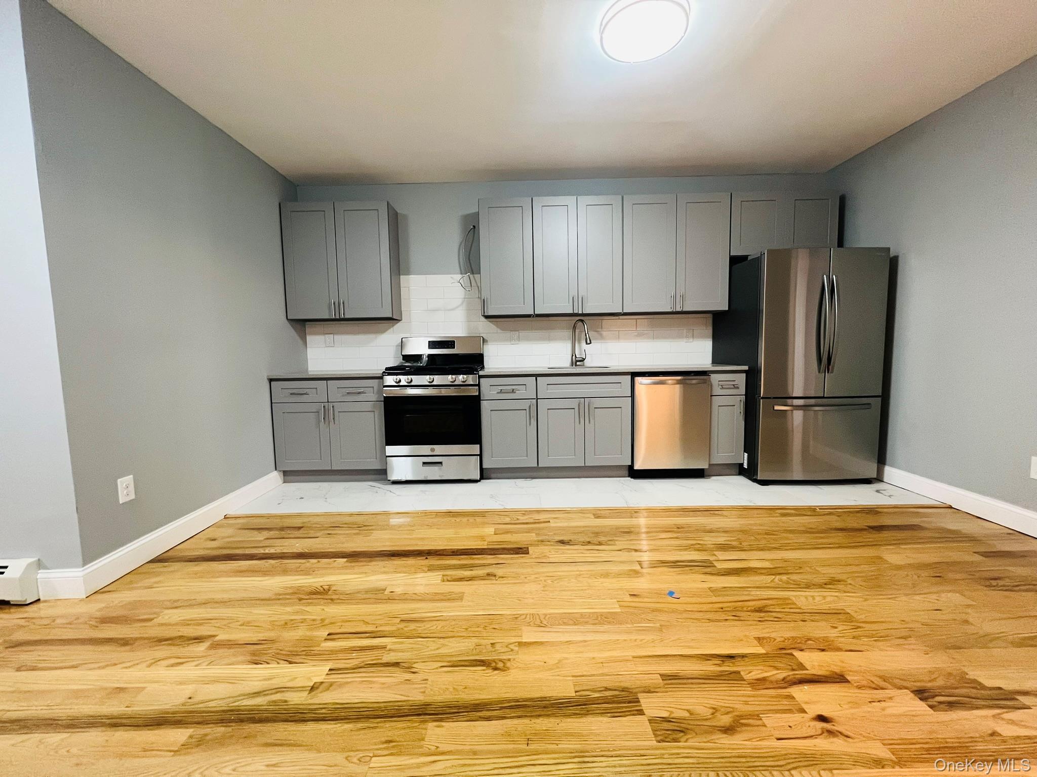 165 chestnut street, Brooklyn, NY 11208