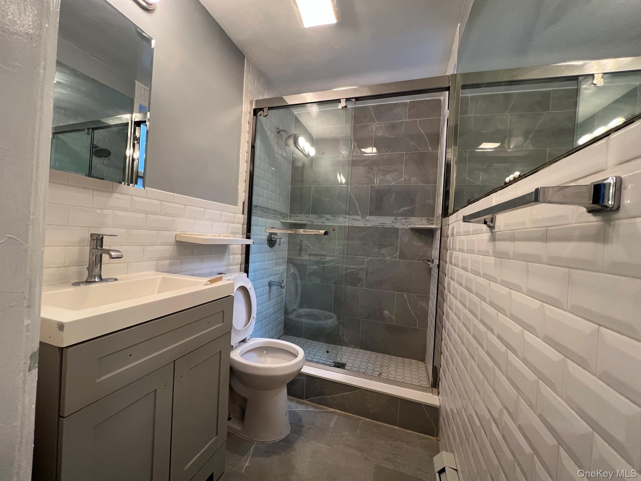 165 chestnut street, Brooklyn, NY 11208