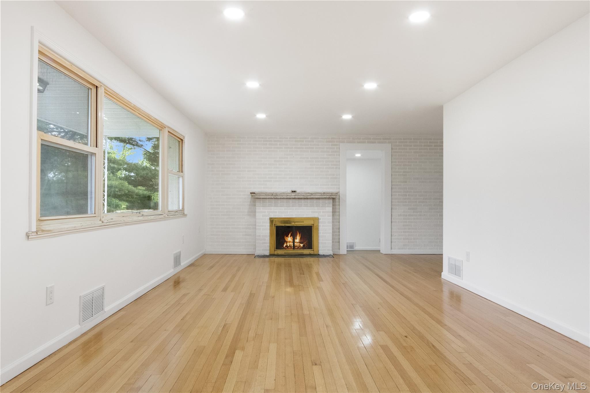 11 Queen Street, New Windsor, NY 12553