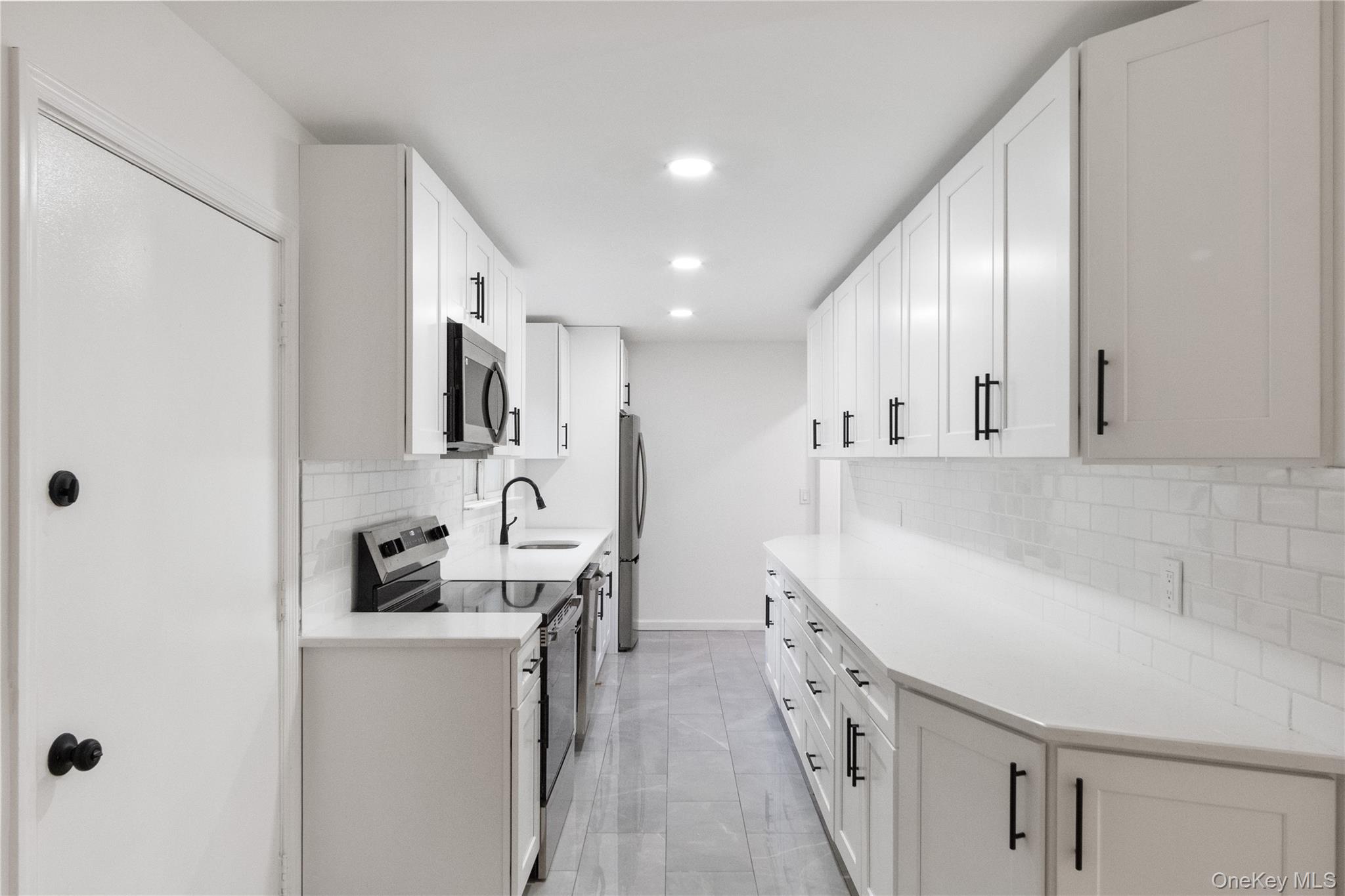 11 Queen Street, New Windsor, NY 12553