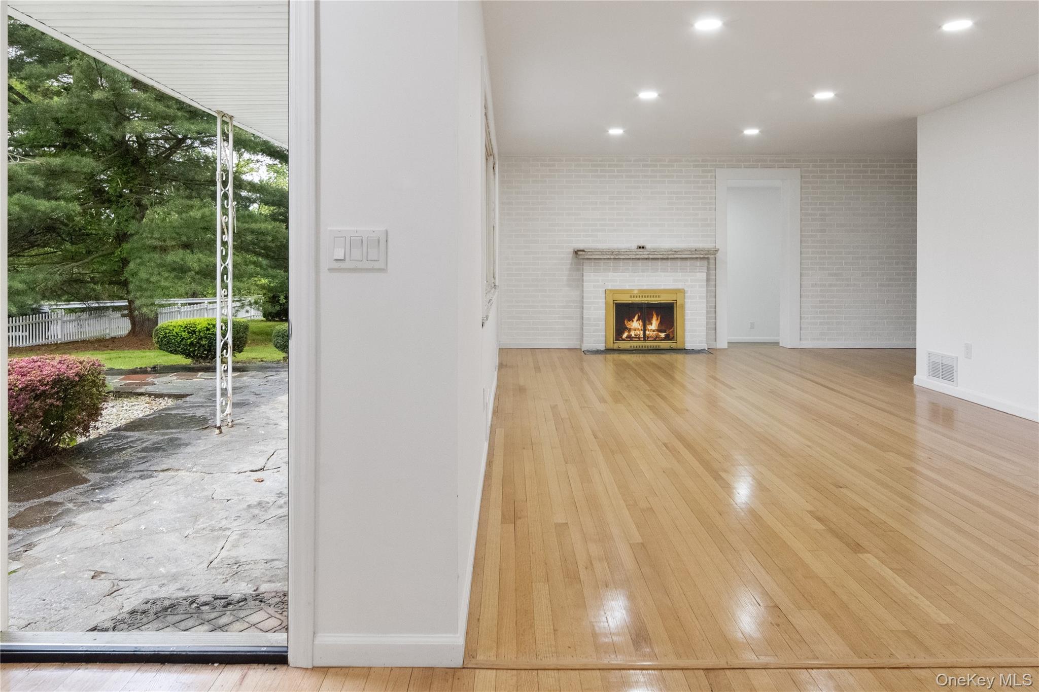 11 Queen Street, New Windsor, NY 12553