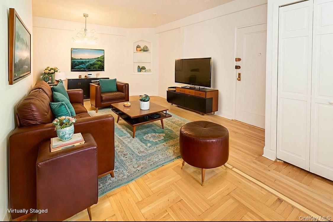 41-09 41st Street # 1-D, Sunnyside, NY 11104